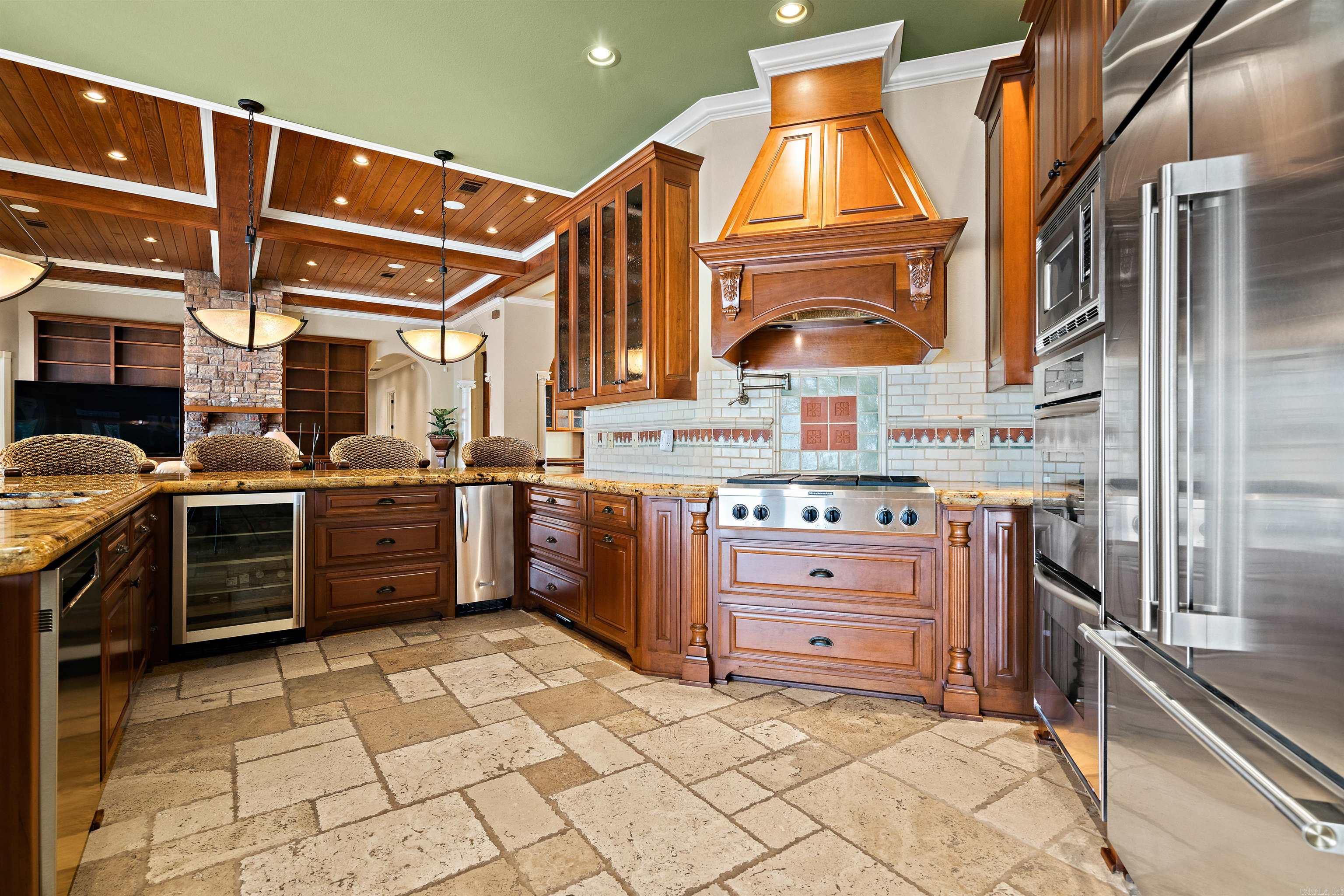 ARD POINTE - Residential