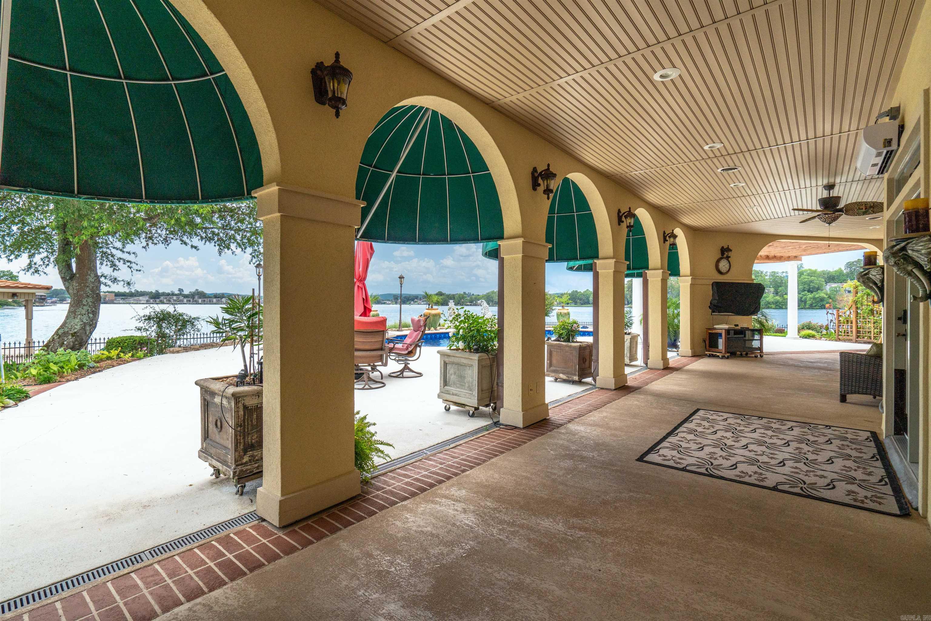 ARD POINTE - Residential