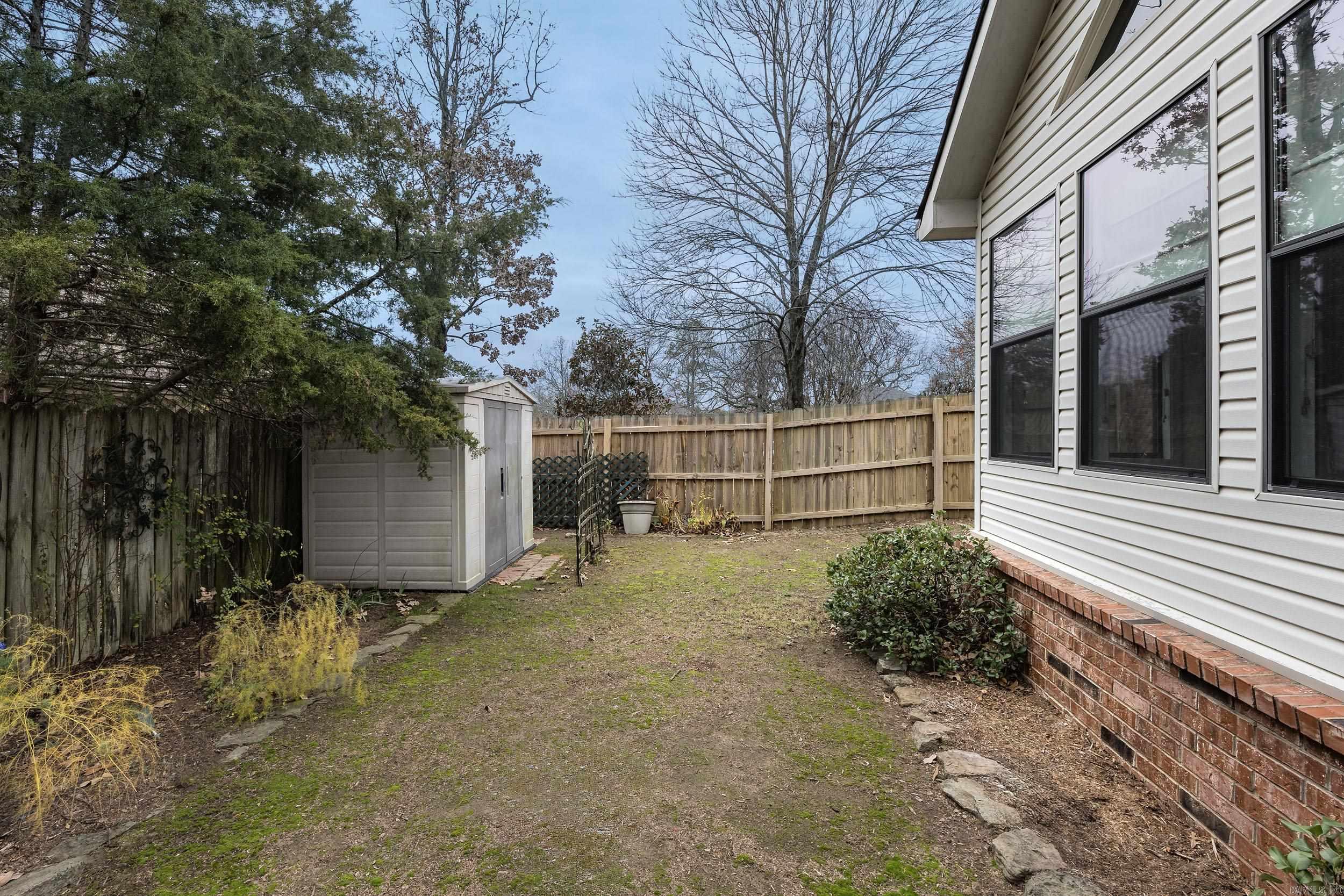 DIAMOND POINTE - Residential