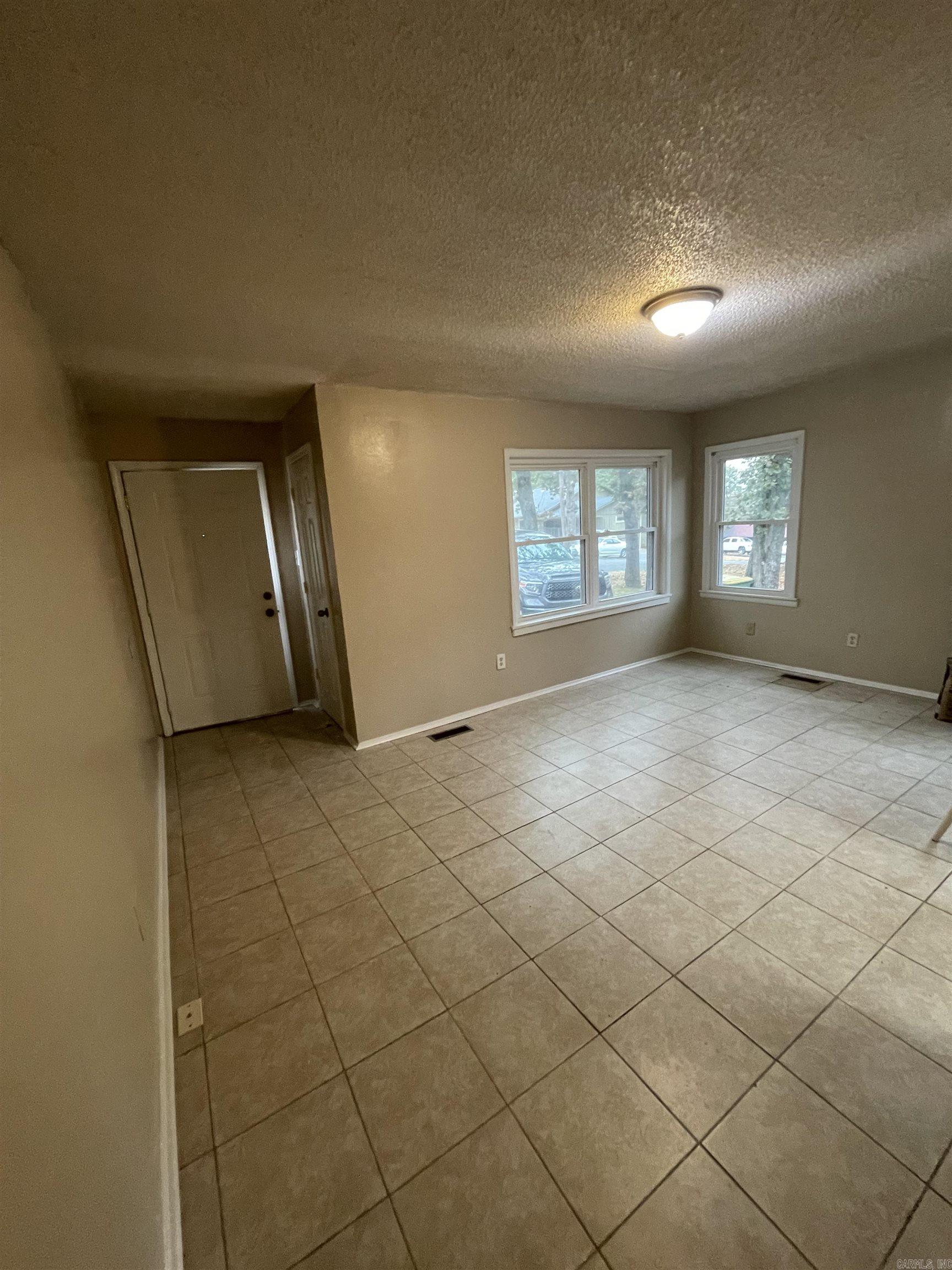 PLEASANT VIEW - Residential