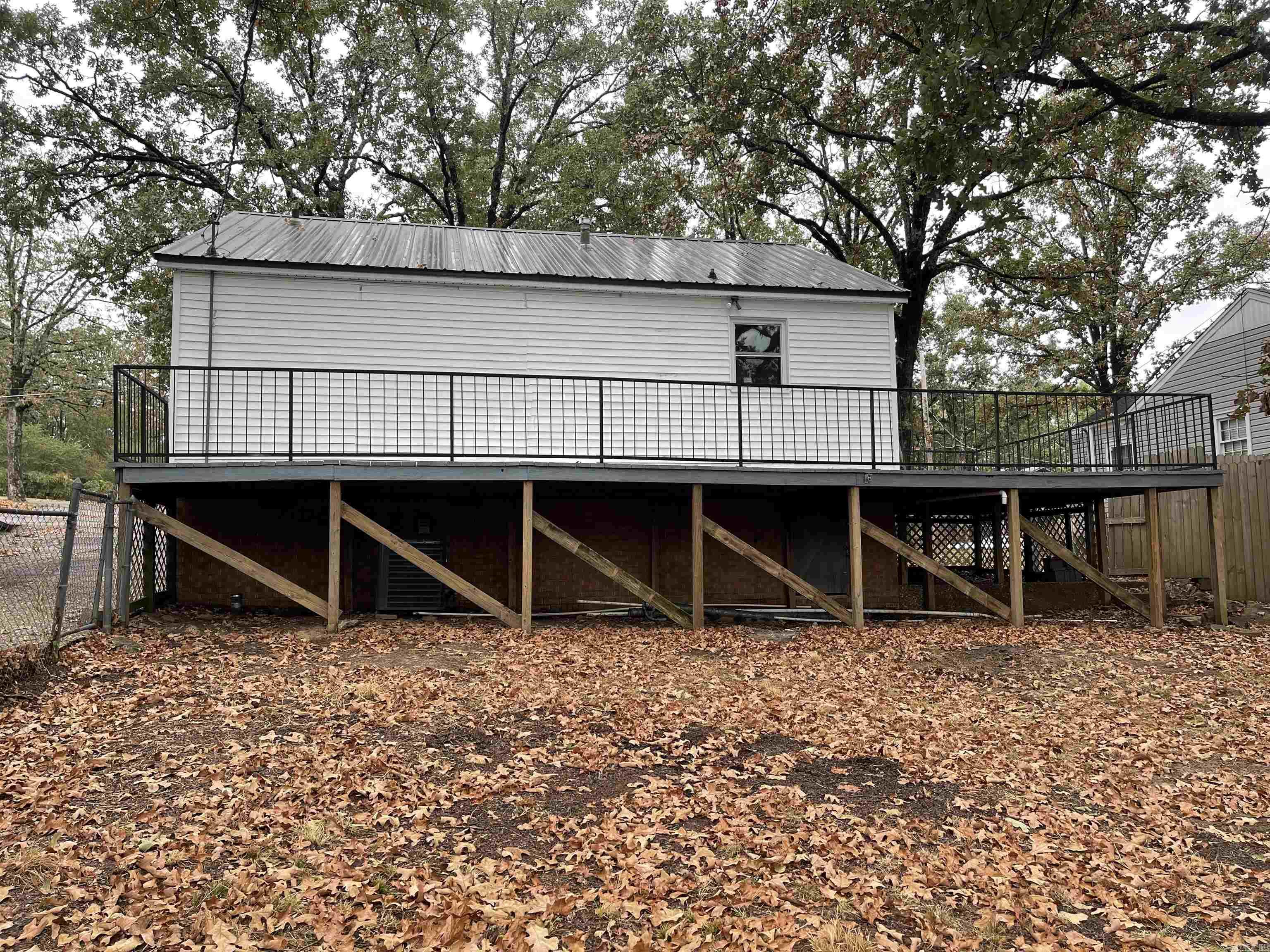 PLEASANT VIEW - Residential