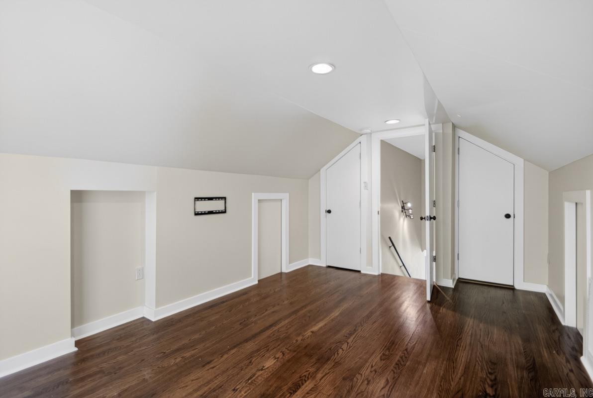 GLENDALE - Residential