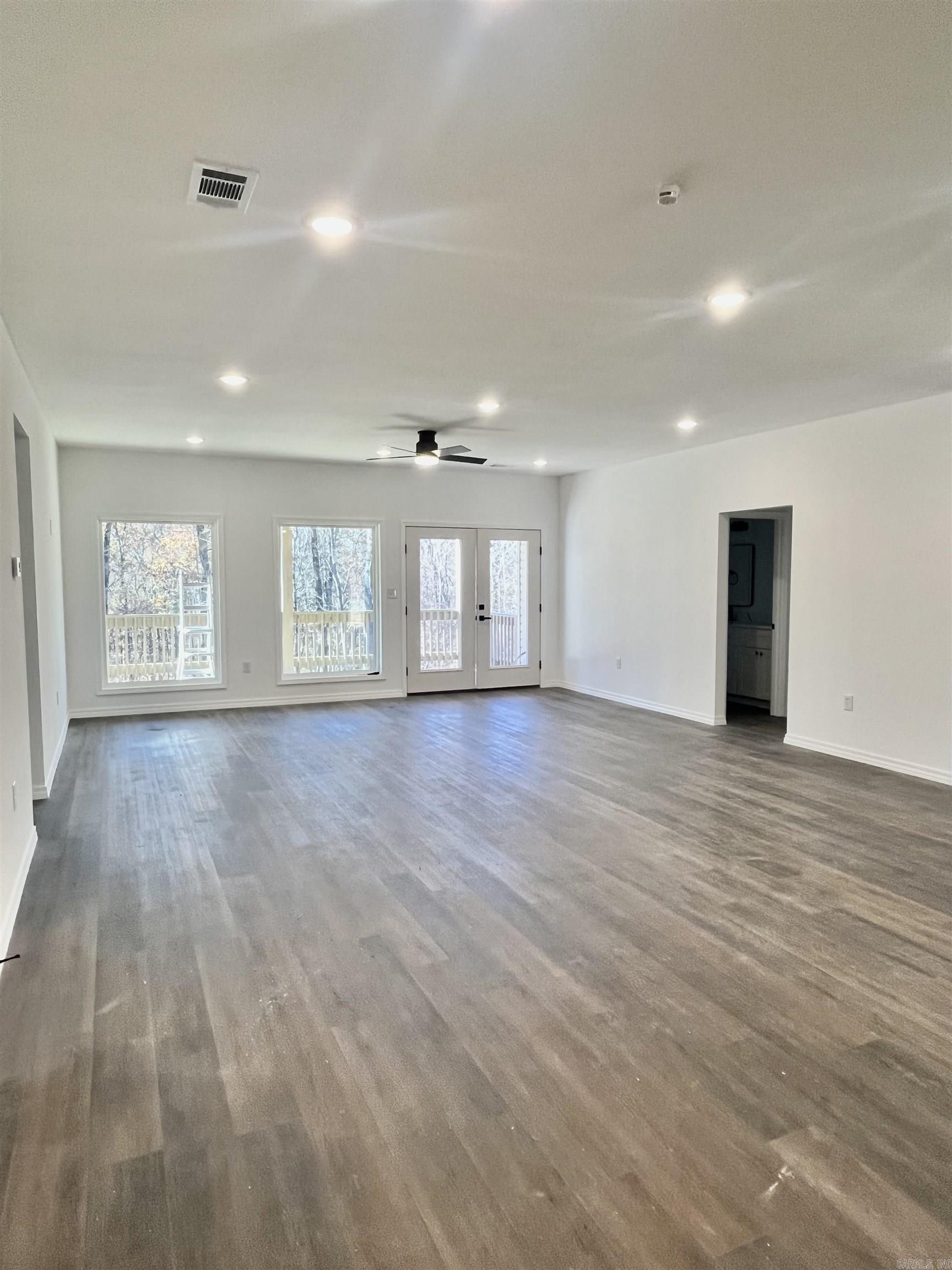 WOLFORD - Residential