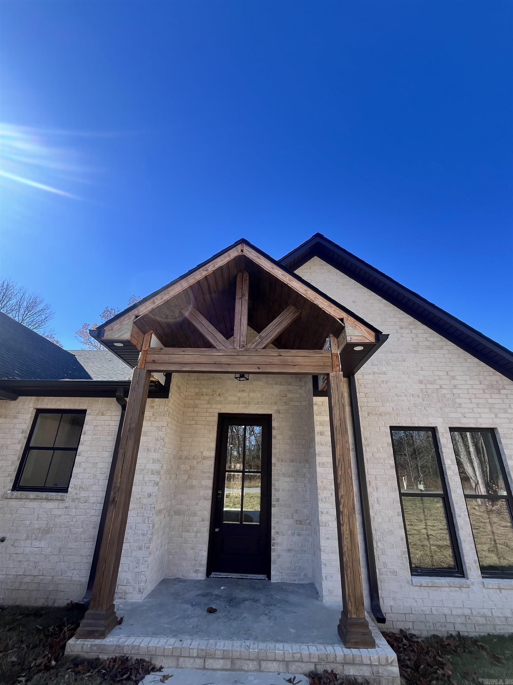 WOLFORD - Residential