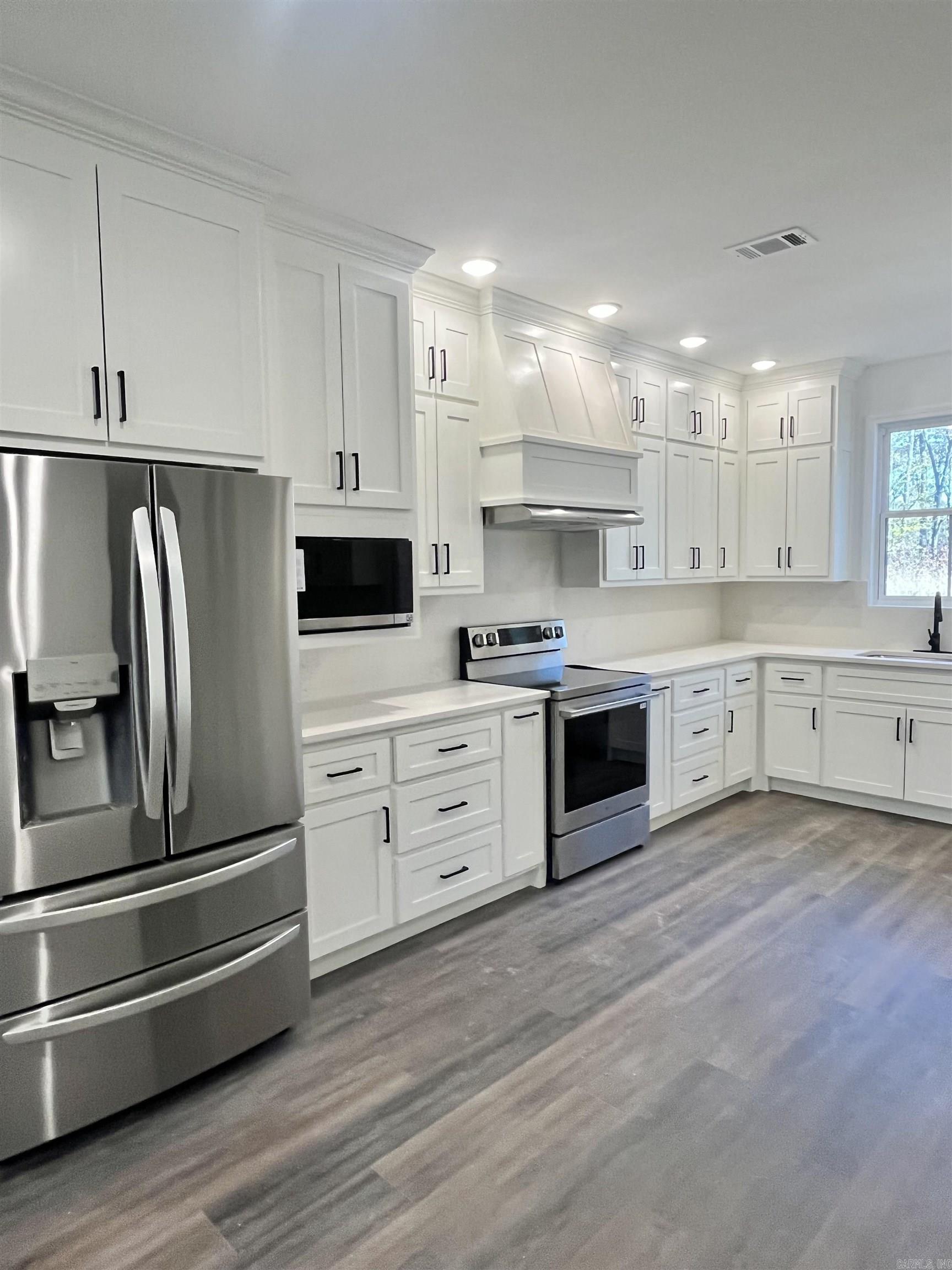 WOLFORD - Residential