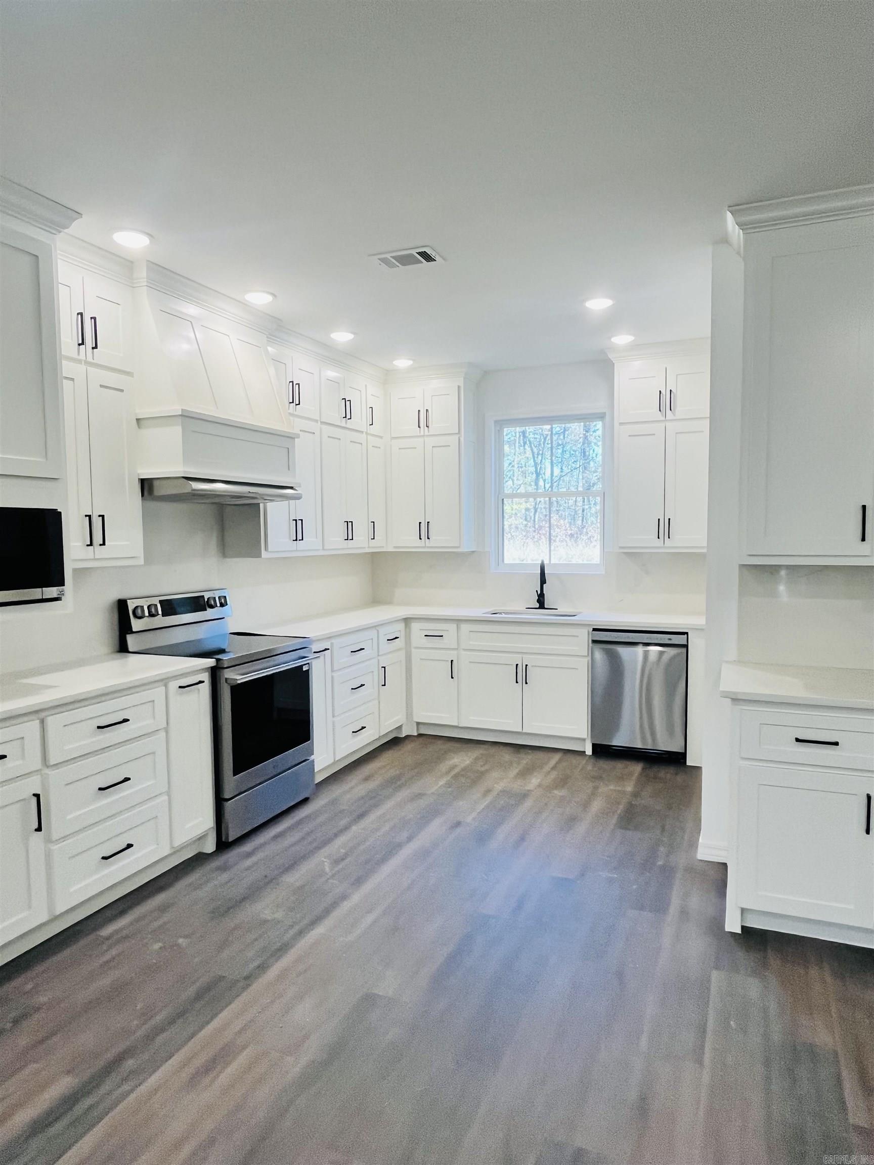 WOLFORD - Residential