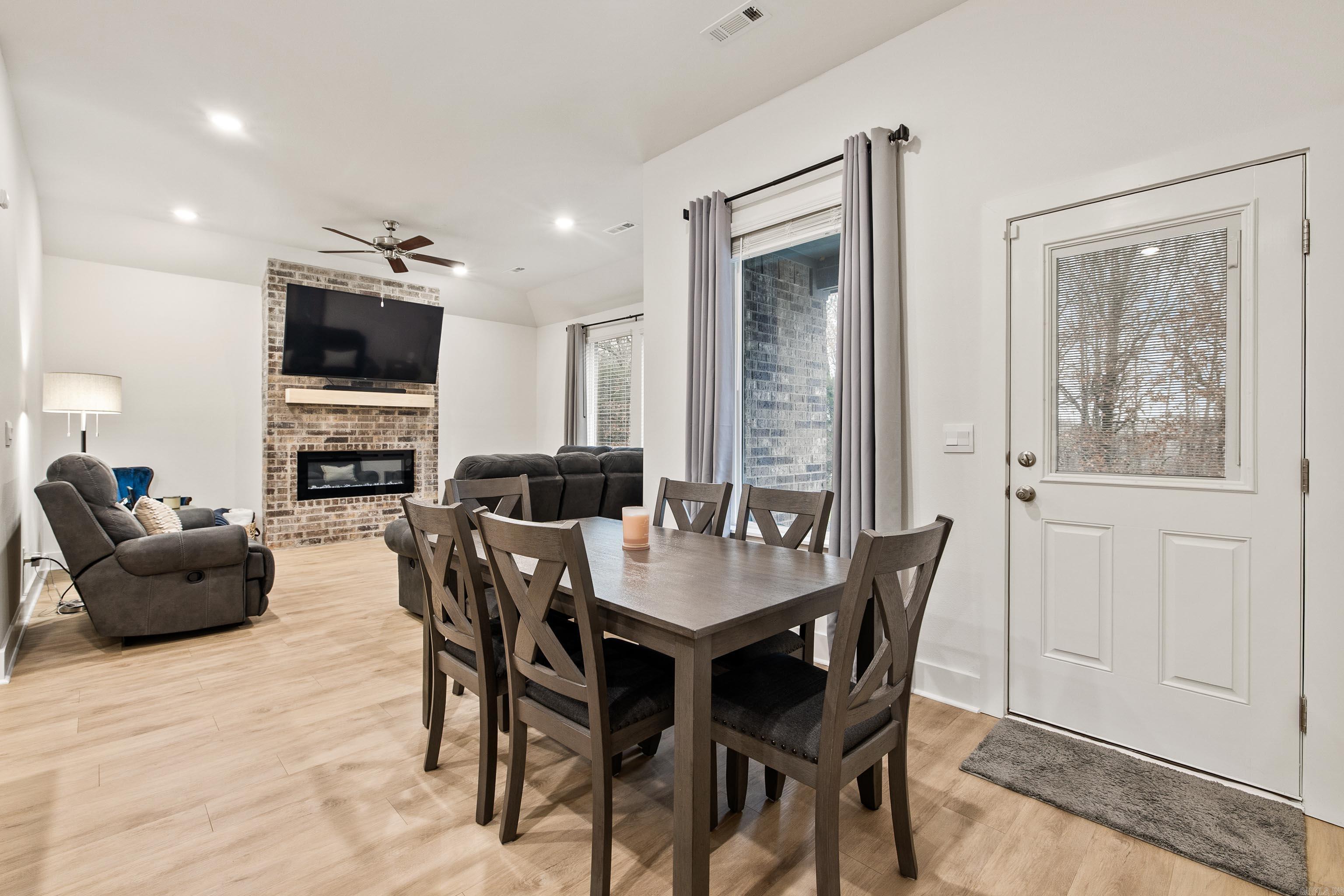 THE RESERVE AT COUNTRY CLUB PHAS - Residential