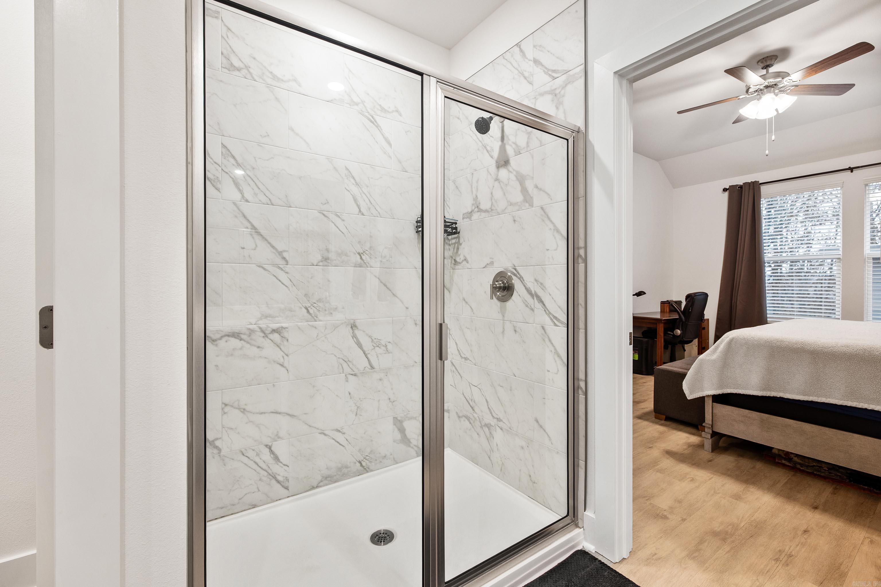 THE RESERVE AT COUNTRY CLUB PHAS - Residential