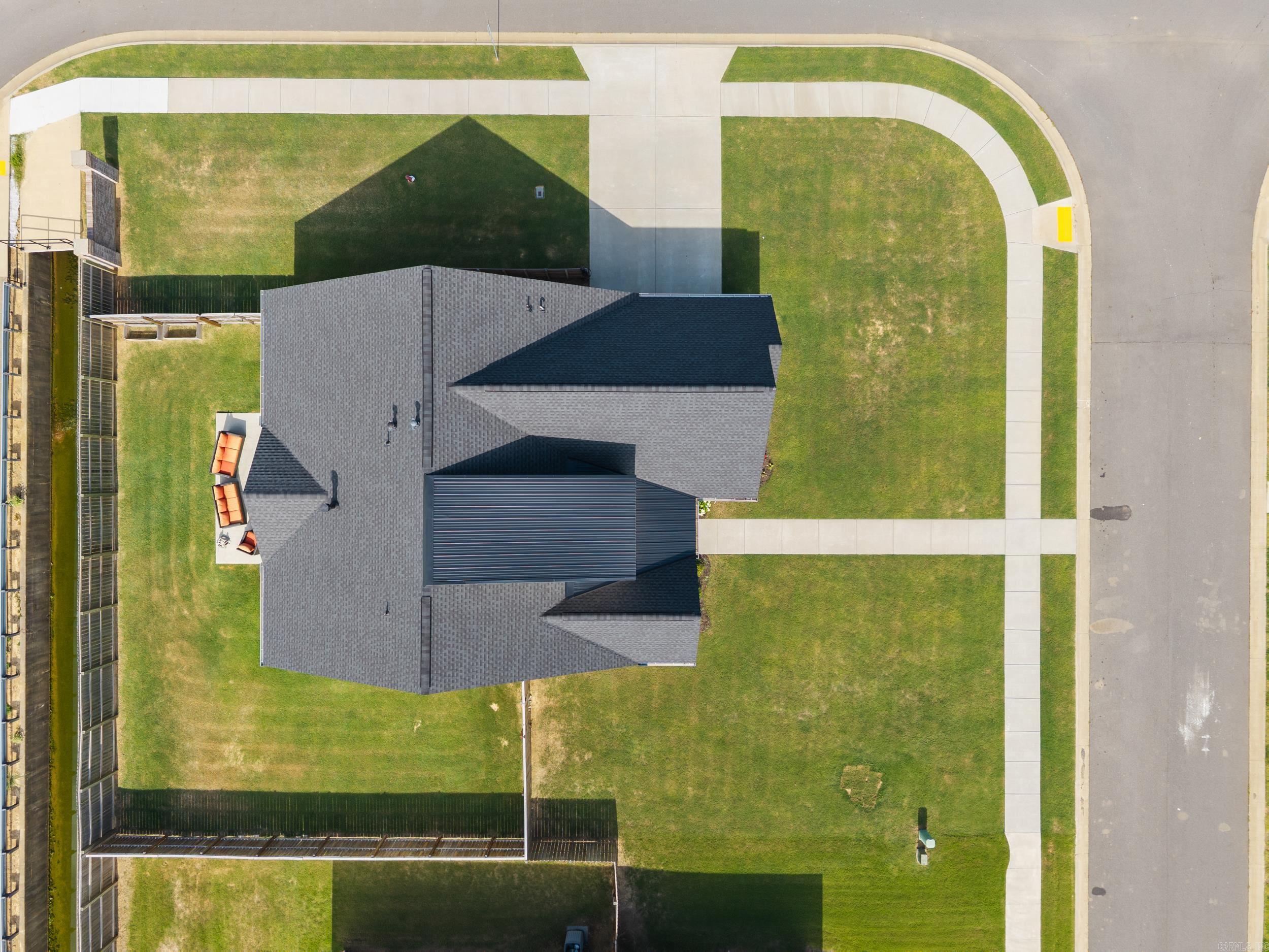 IVY PLACE - Residential