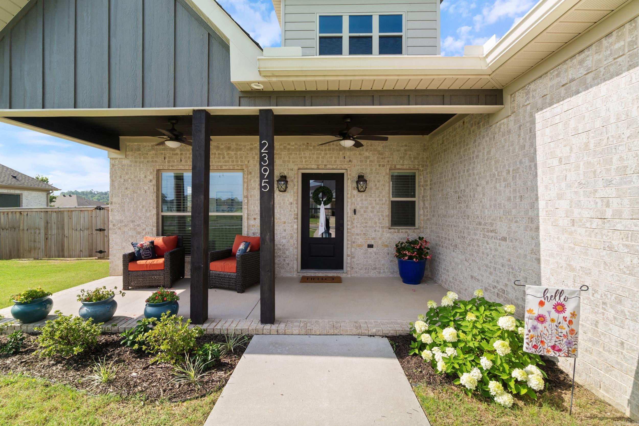IVY PLACE - Residential