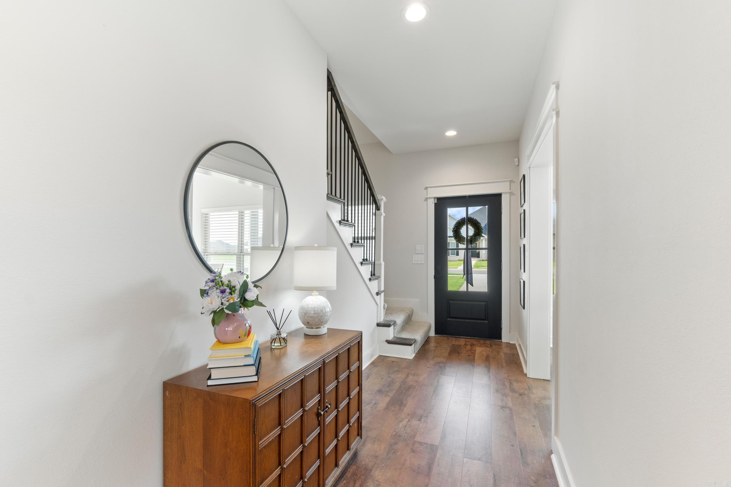 IVY PLACE - Residential