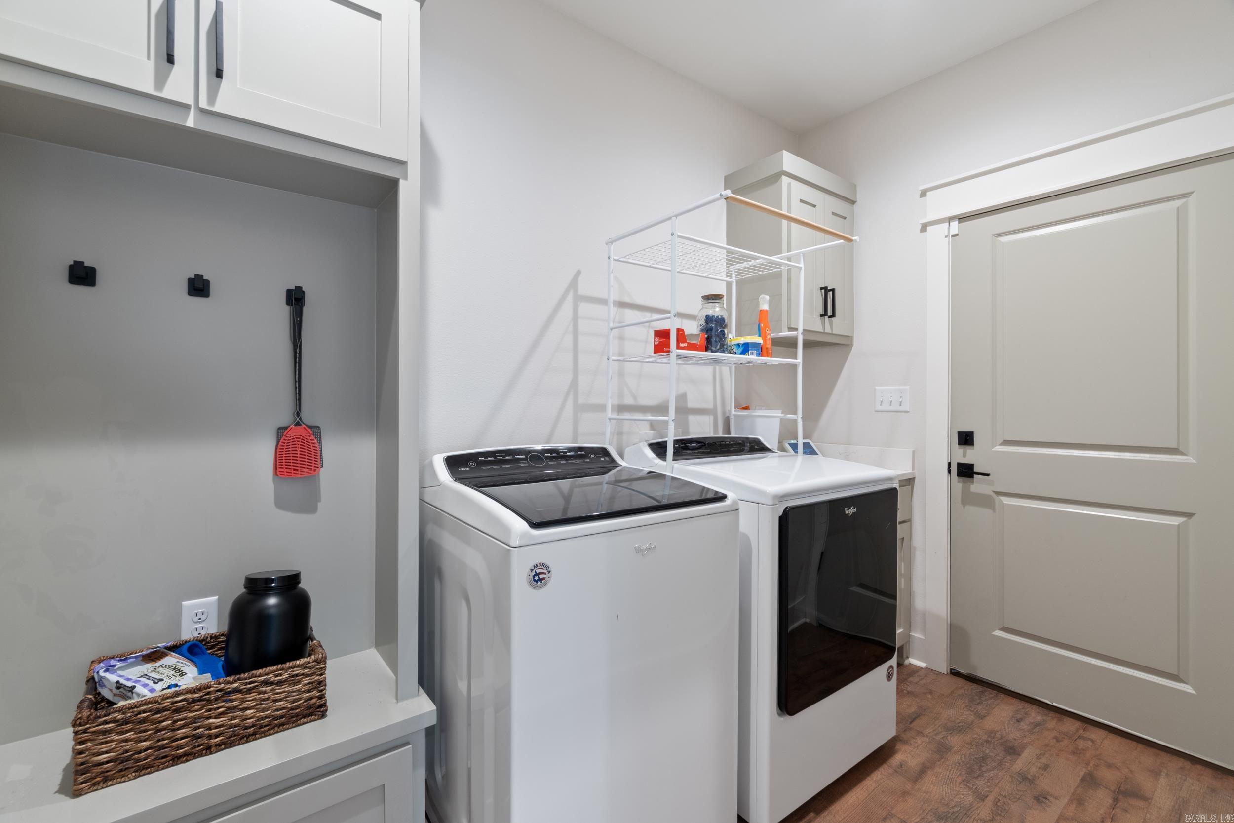 IVY PLACE - Residential