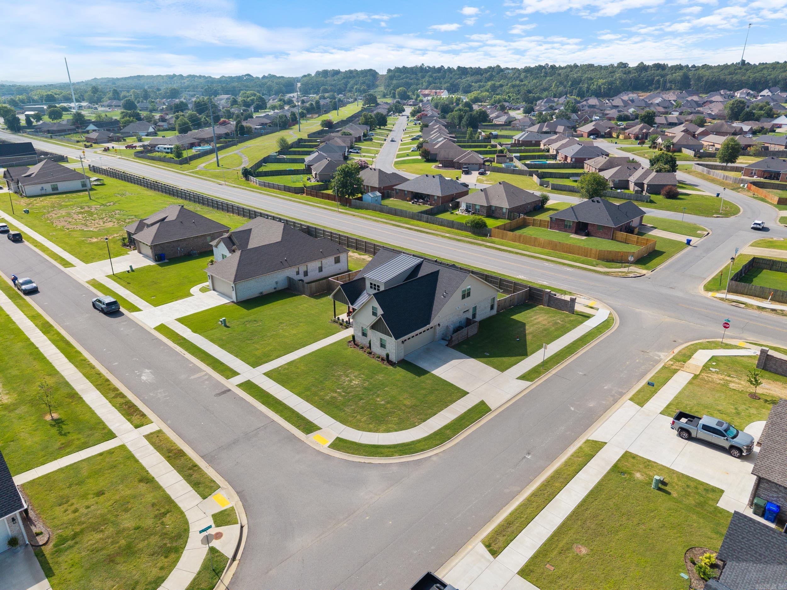 IVY PLACE - Residential