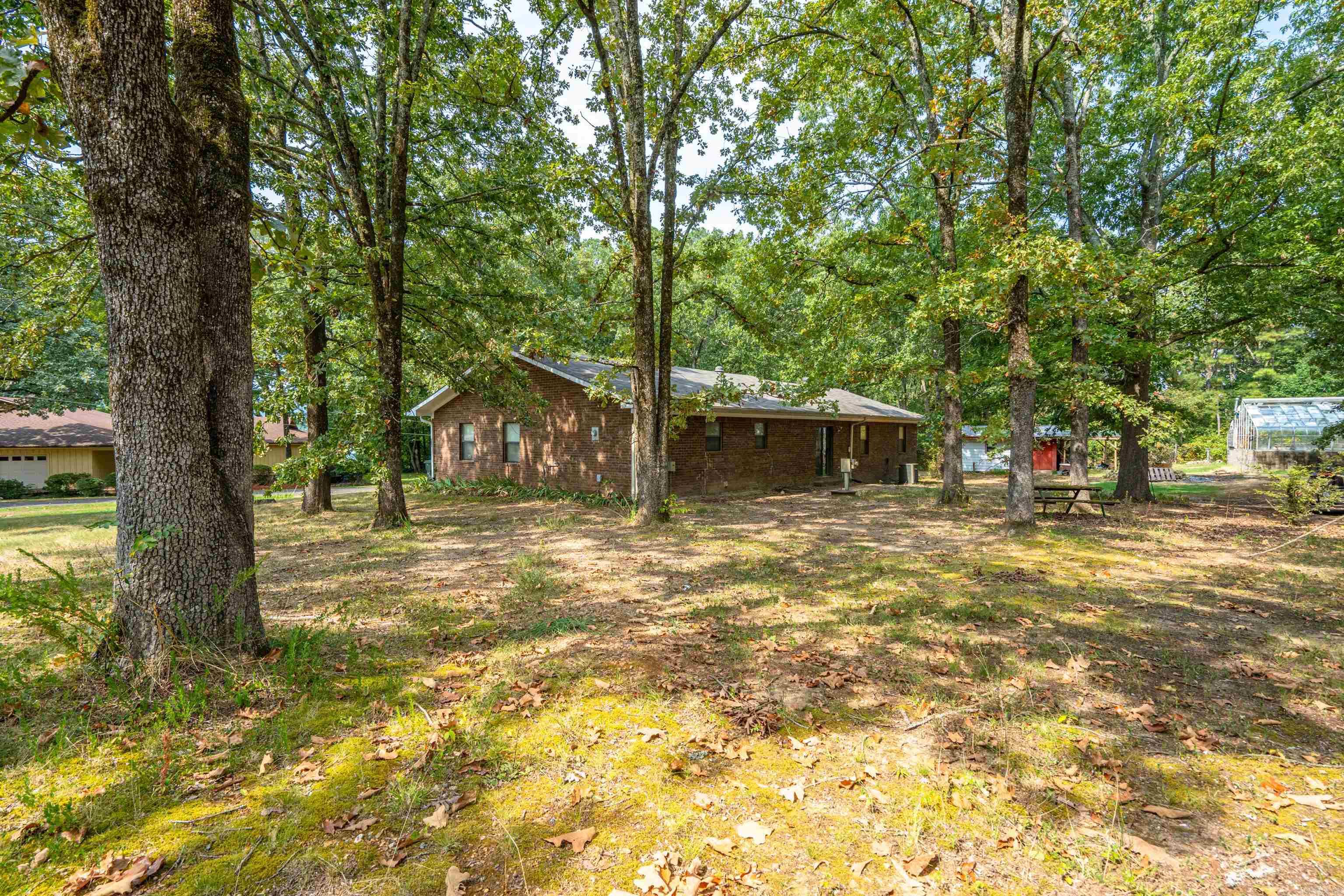 CLEVELAND SHORES - Residential