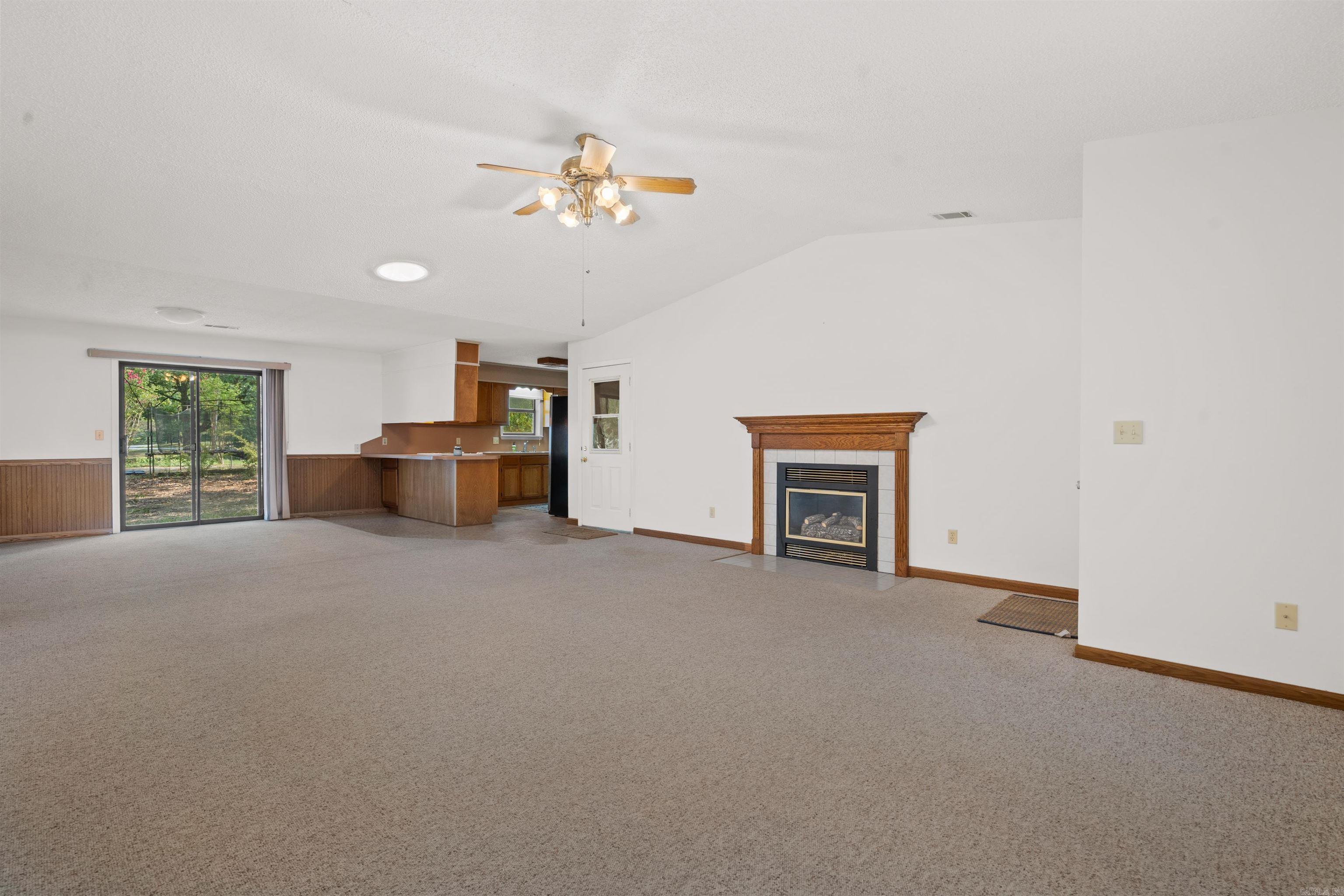 CLEVELAND SHORES - Residential