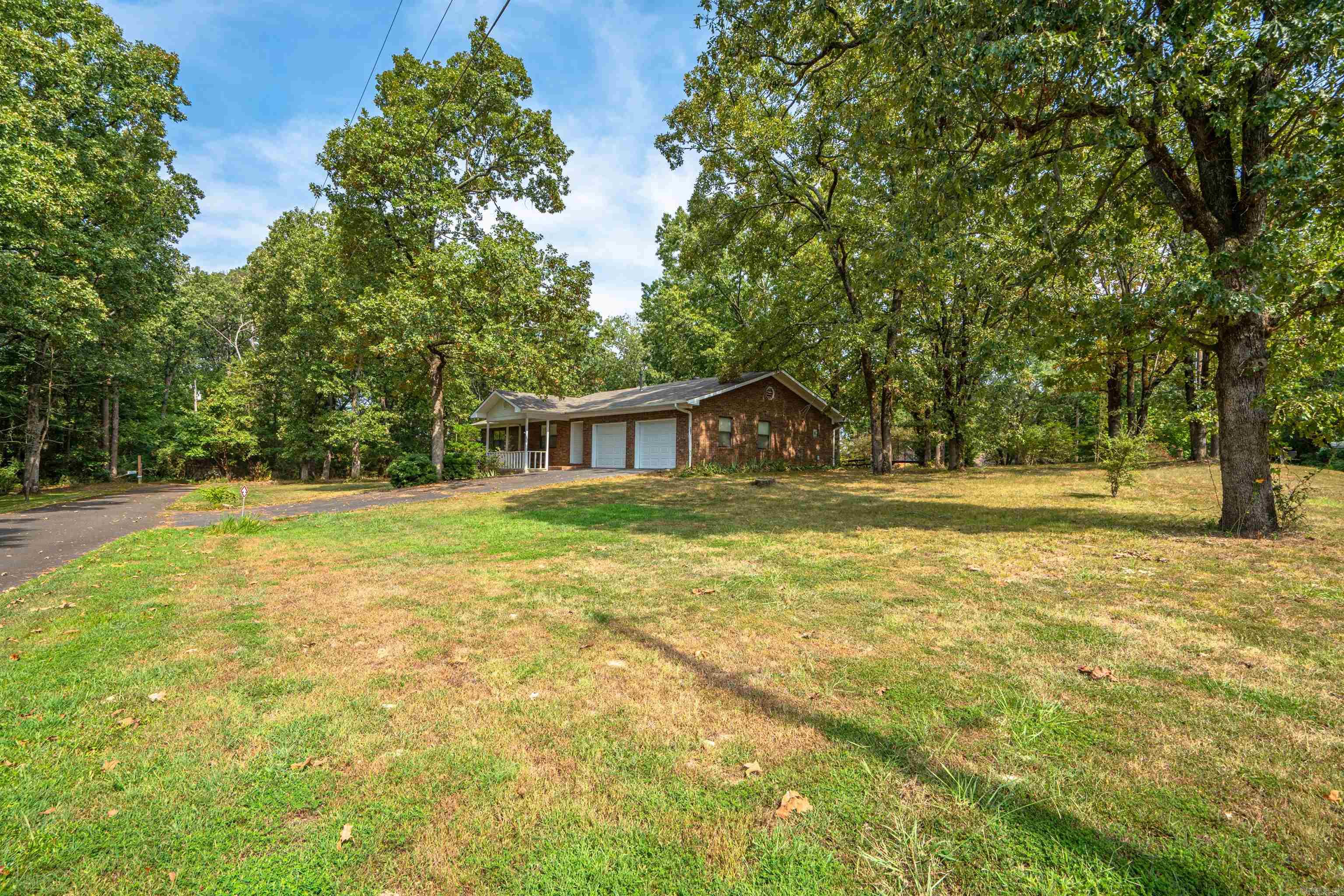 CLEVELAND SHORES - Residential