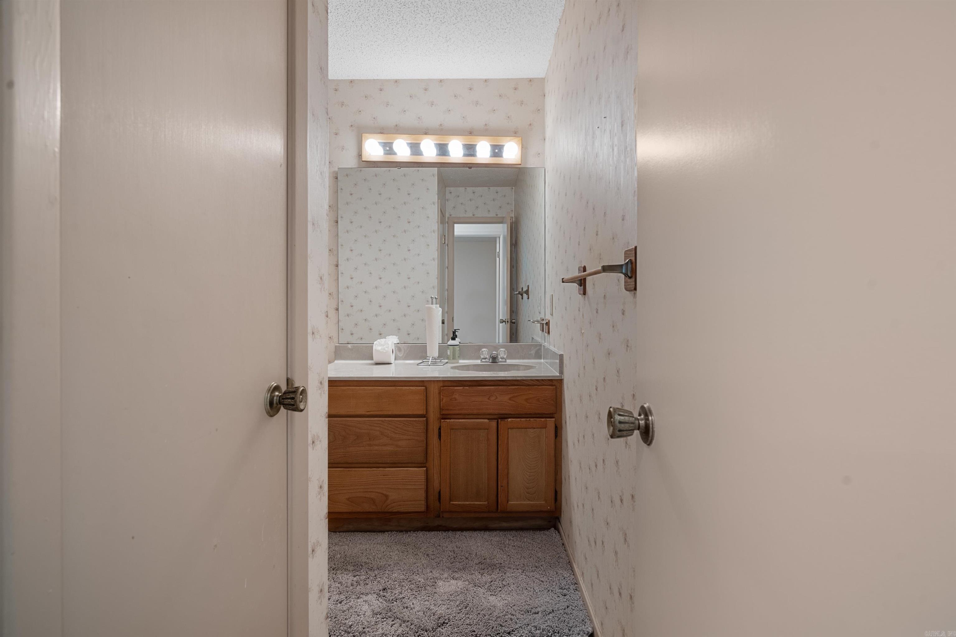 CLEVELAND SHORES - Residential