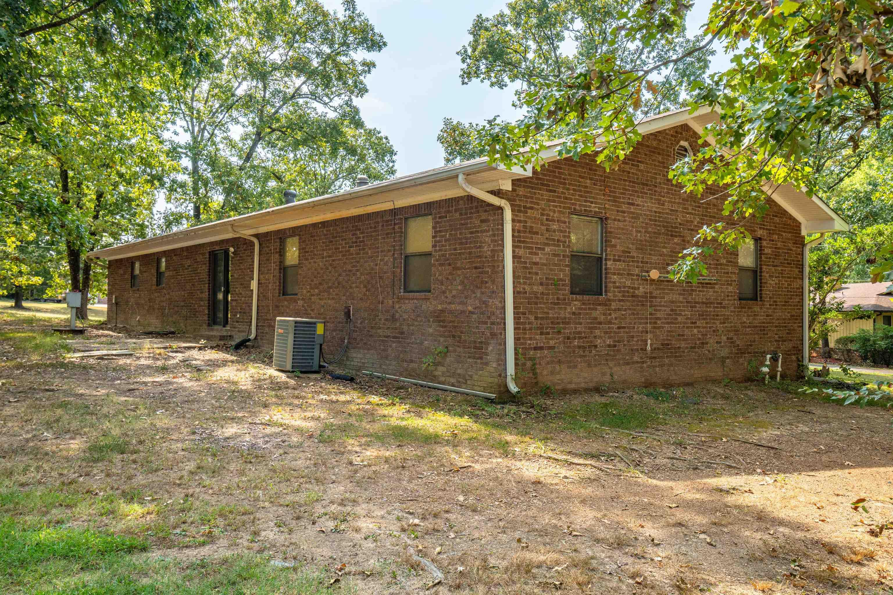 CLEVELAND SHORES - Residential