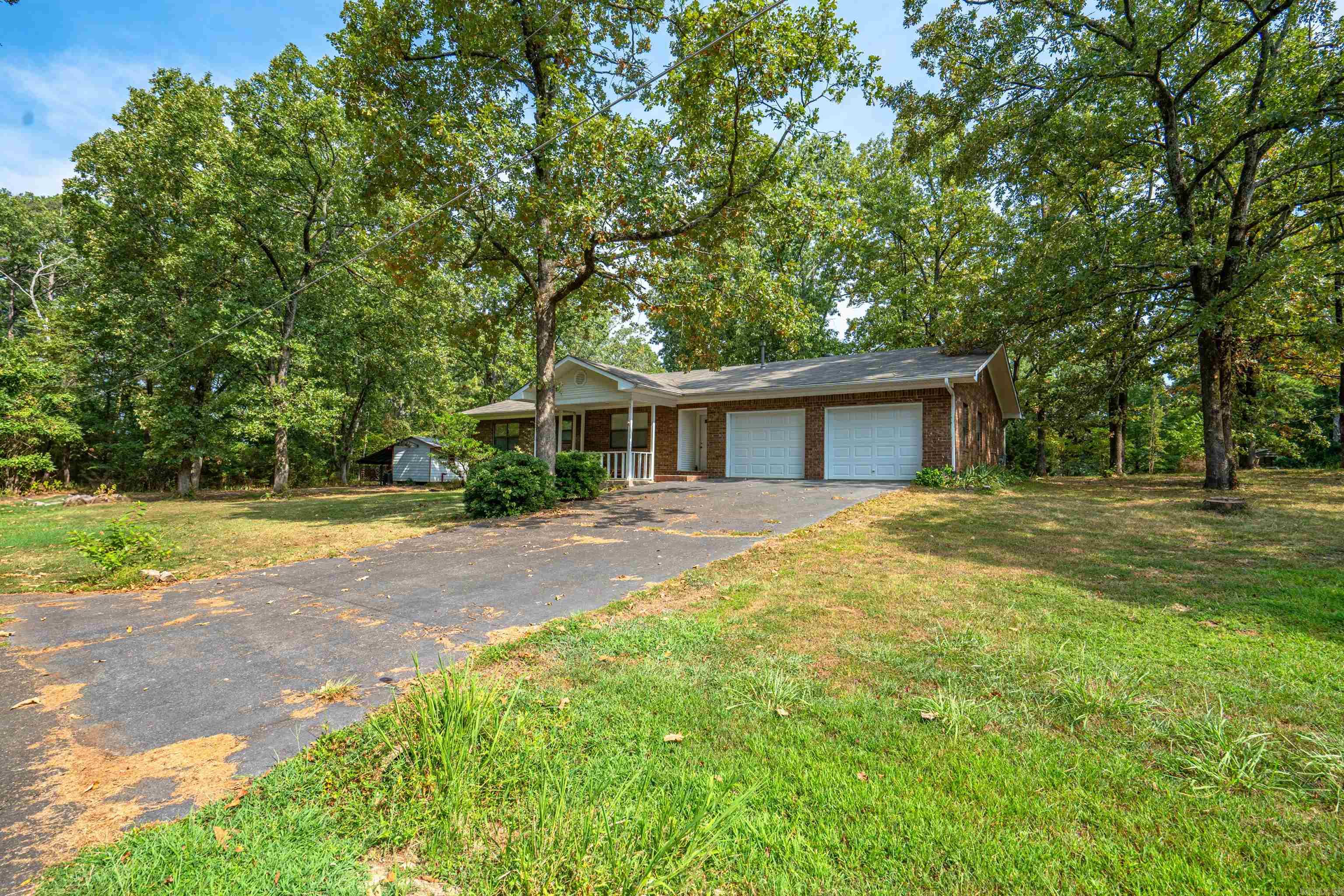 CLEVELAND SHORES - Residential