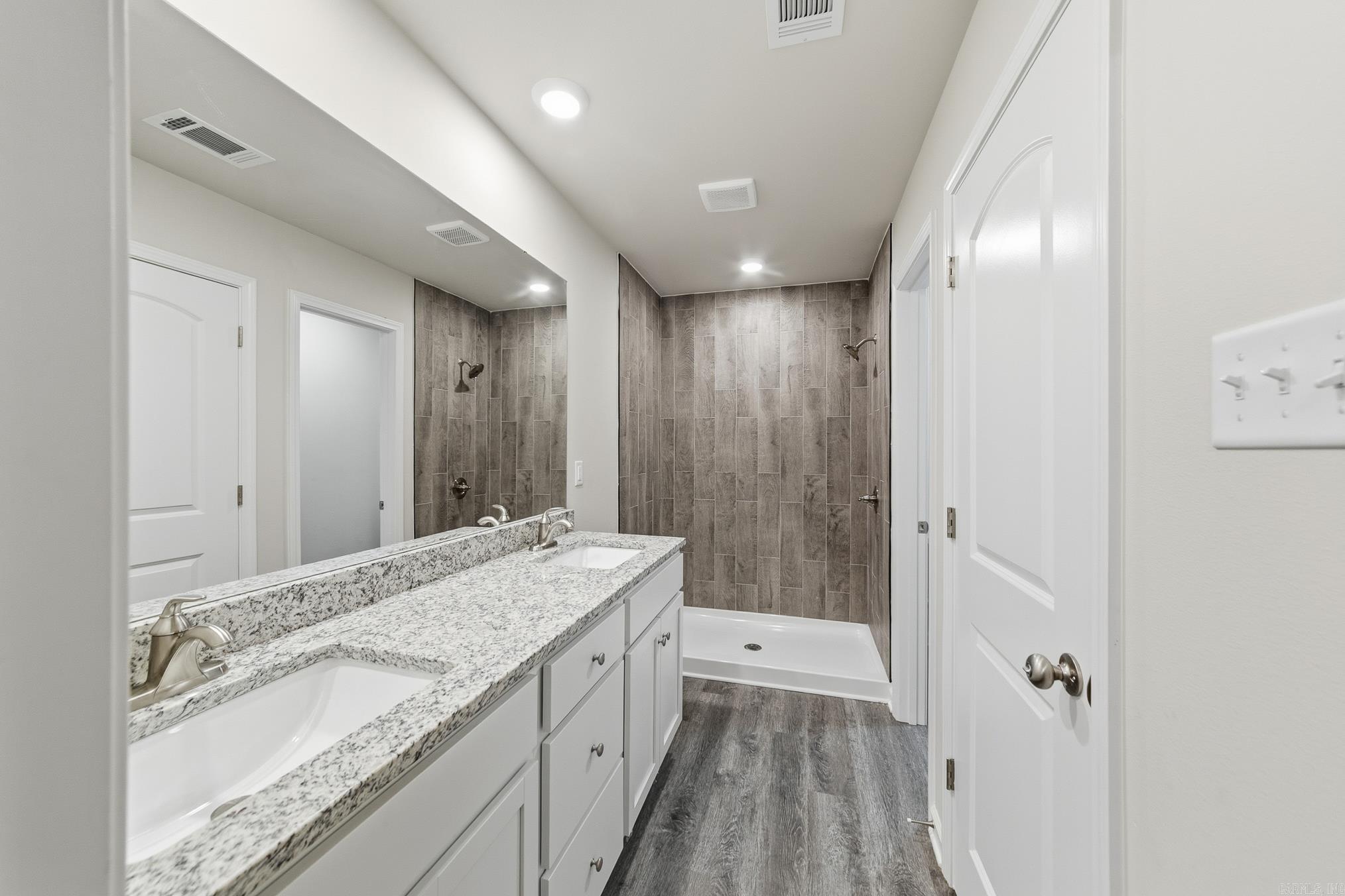 Cypress Landing Phase 1 - Residential