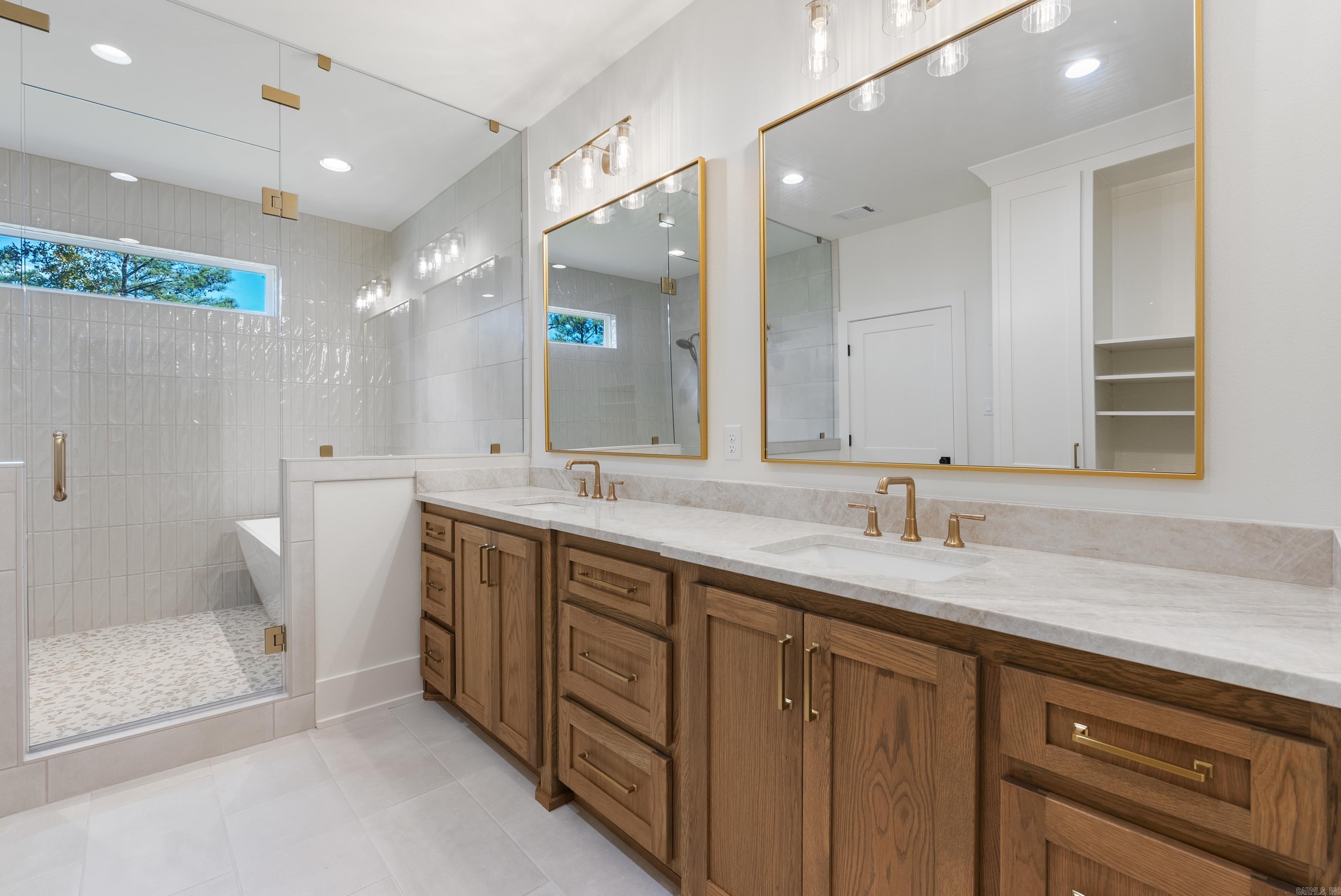 WESTRIDGE SUB - Residential