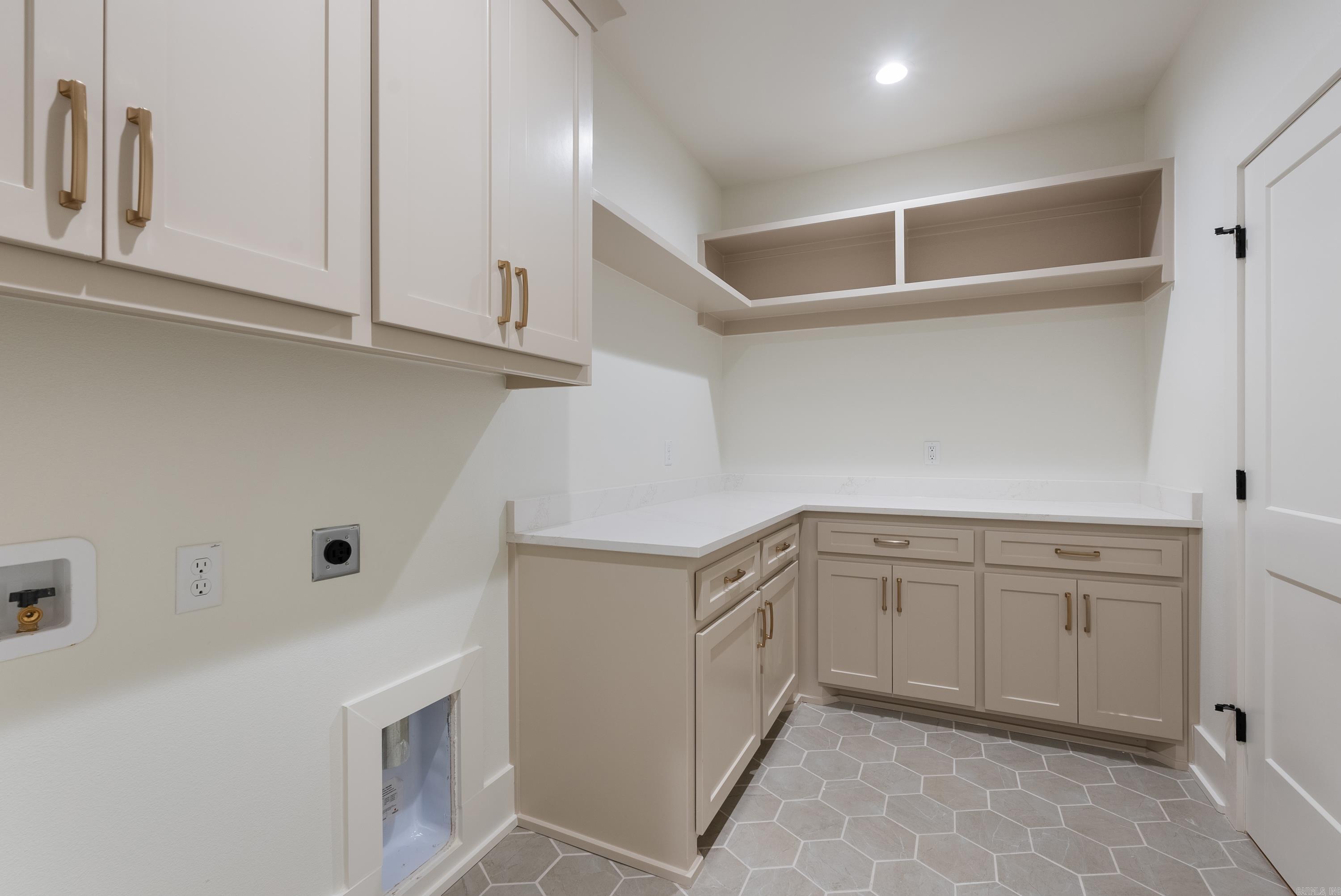 WESTRIDGE SUB - Residential