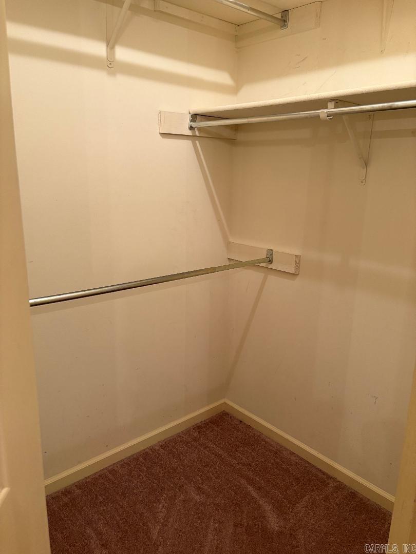 ROBINWOOD 1 - Residential