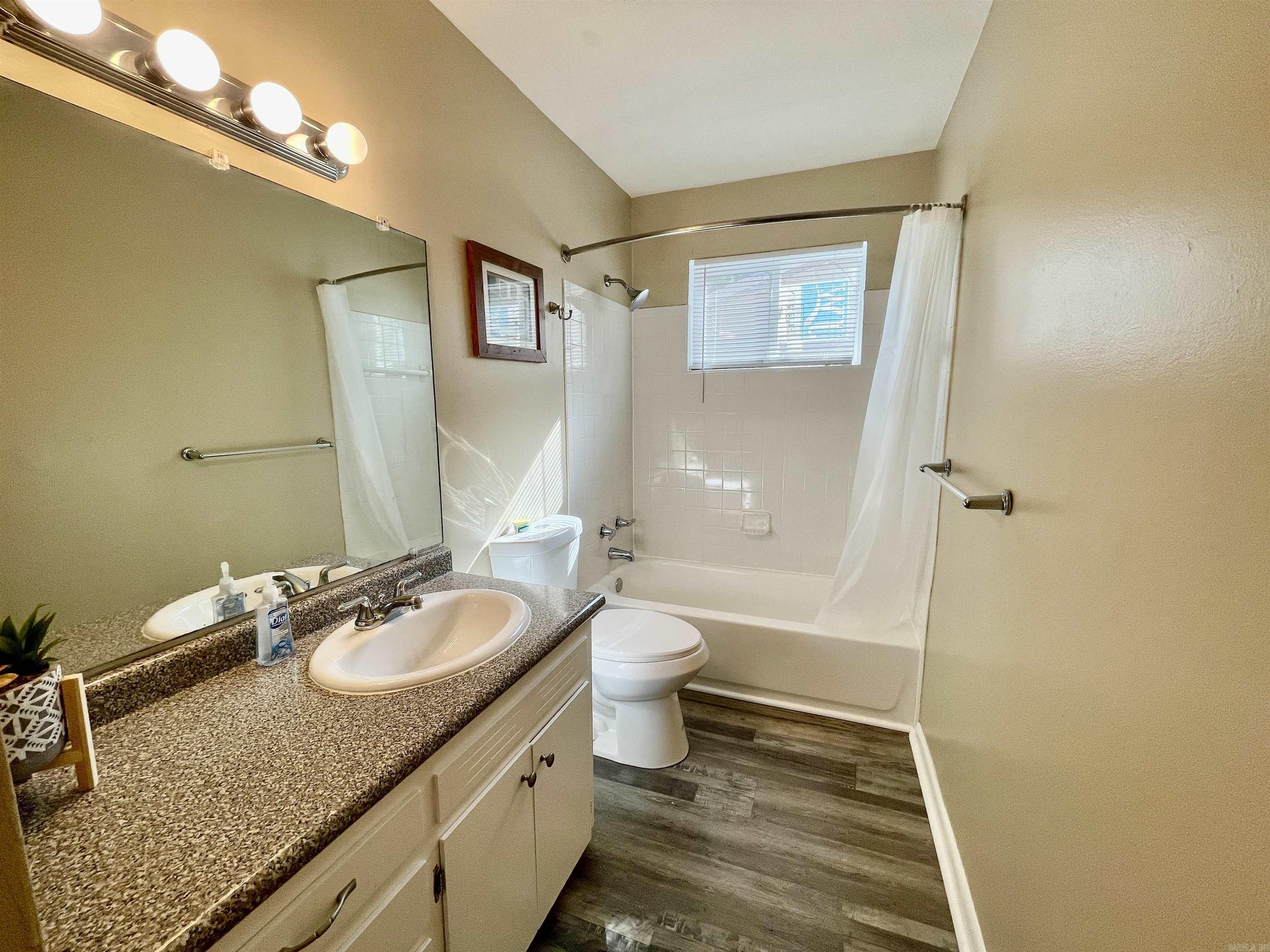 CLOVER HILL PLACE - Residential