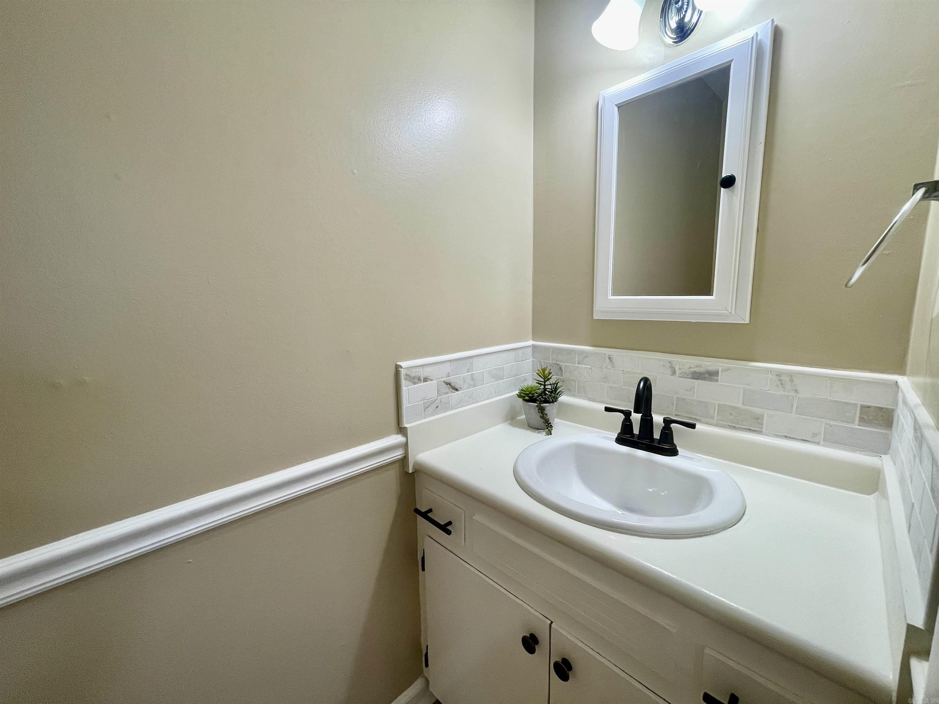 CLOVER HILL PLACE - Residential