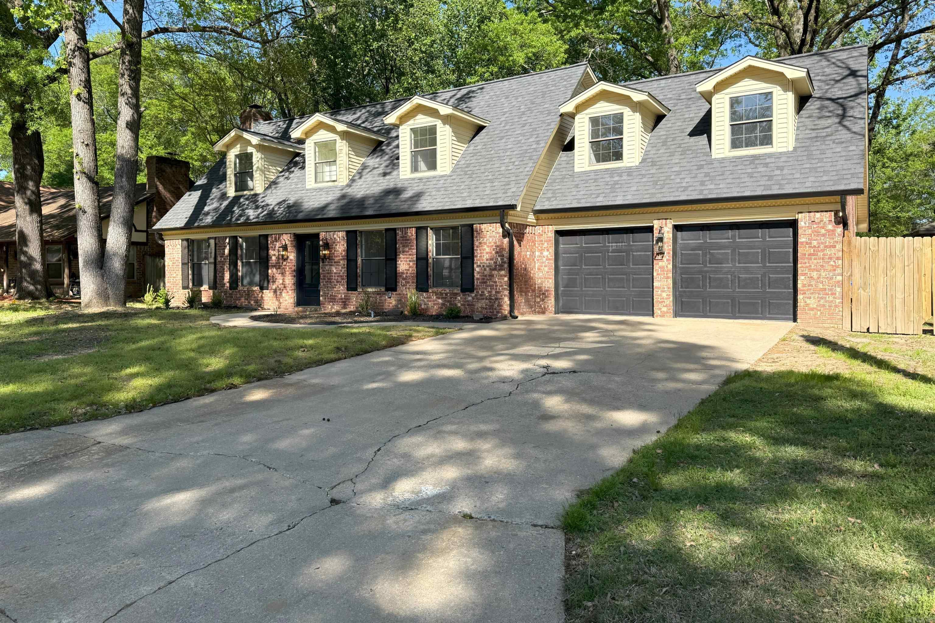 SMOKING OAKS ADD - Residential