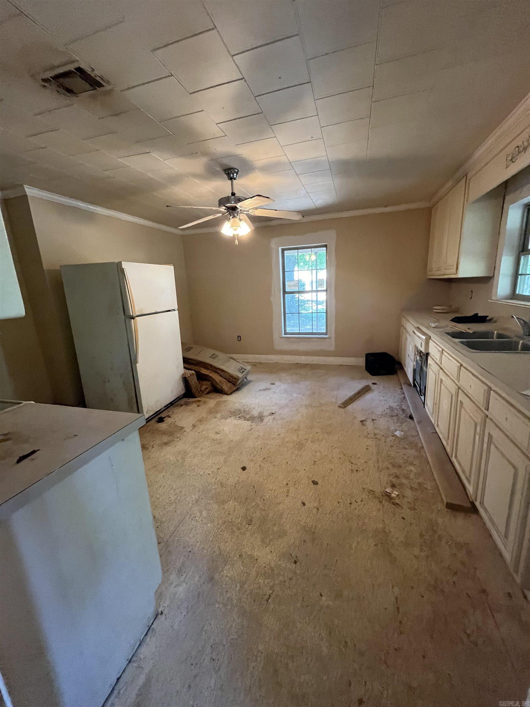 JAXON TERRACE - Residential