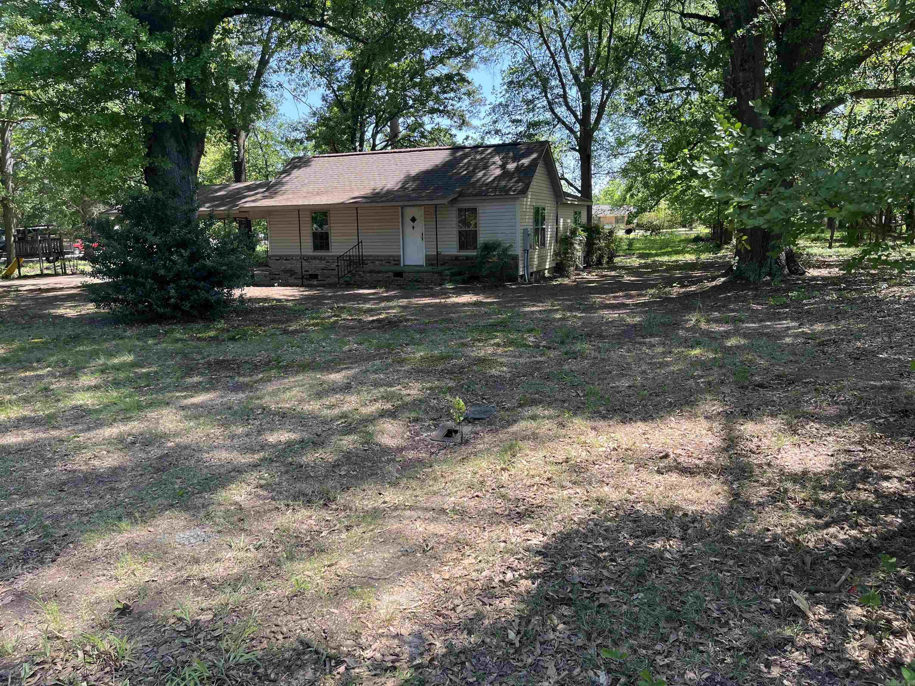 JAXON TERRACE - Residential