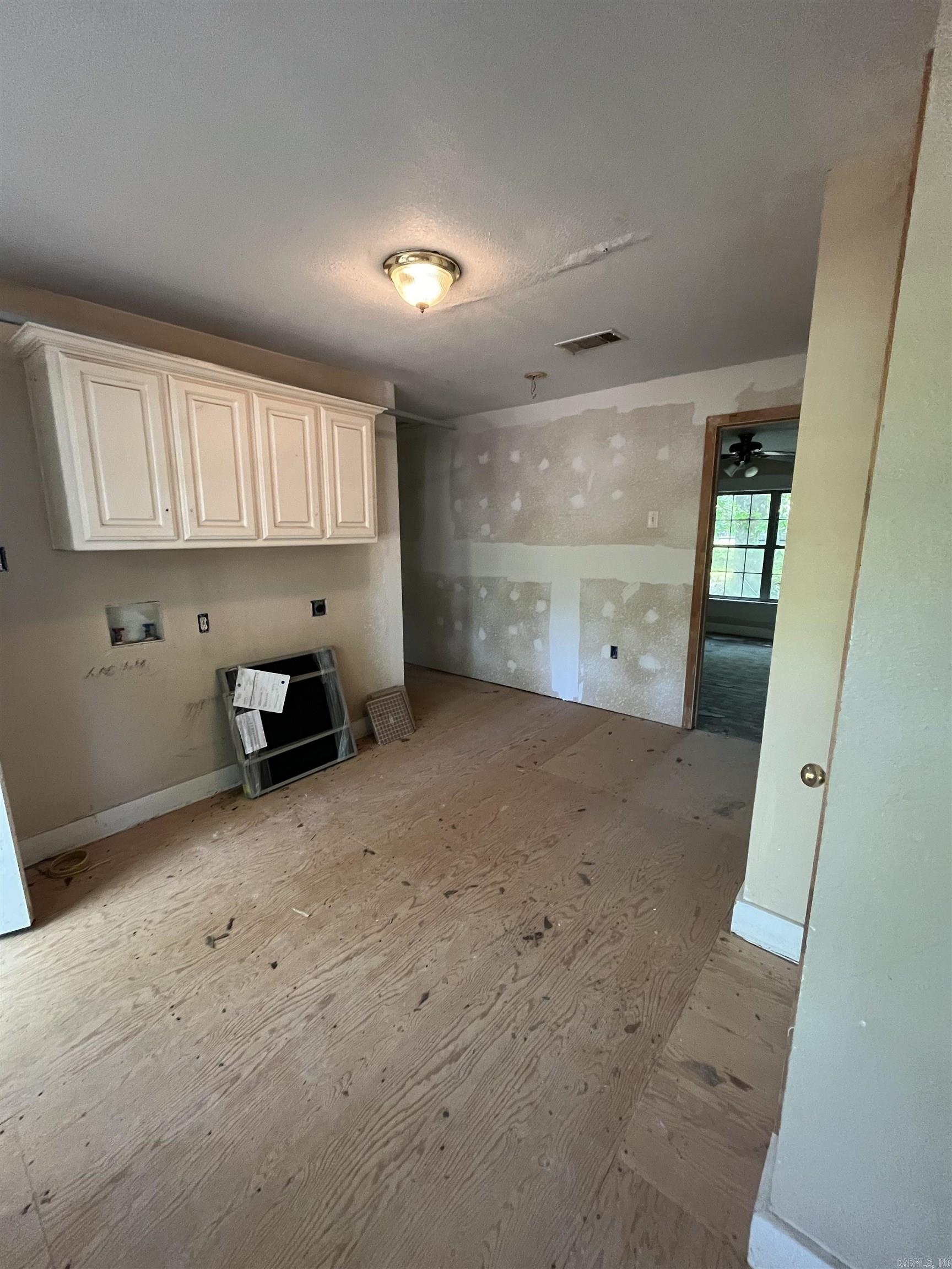 JAXON TERRACE - Residential