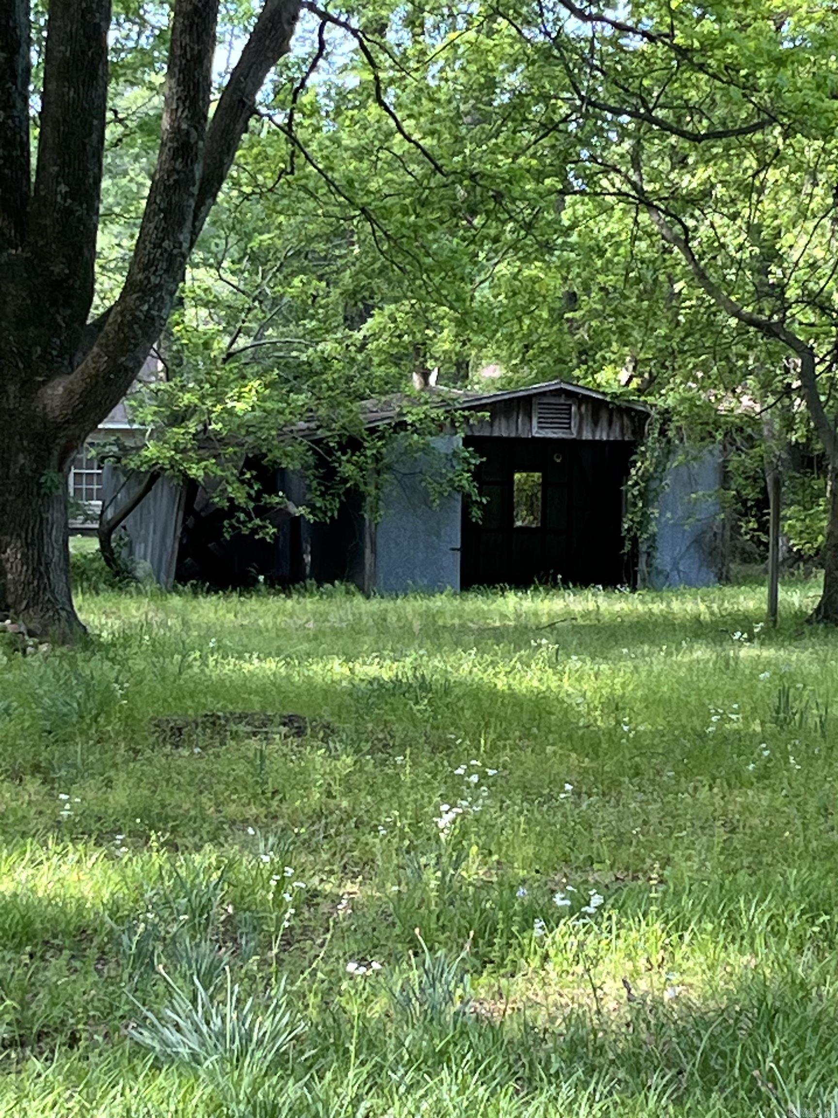 JAXON TERRACE - Residential