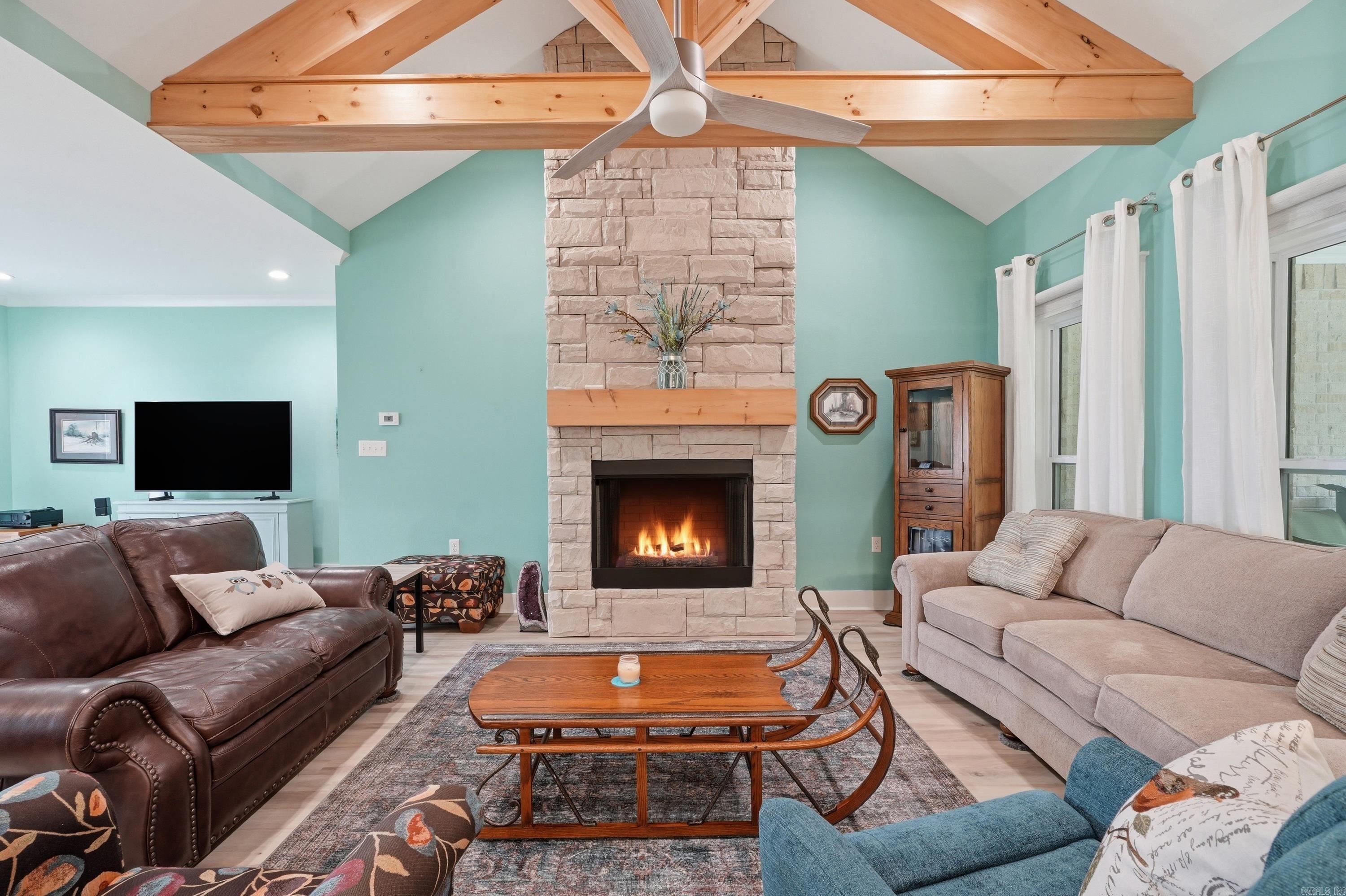 RIDGE VIEW - Residential