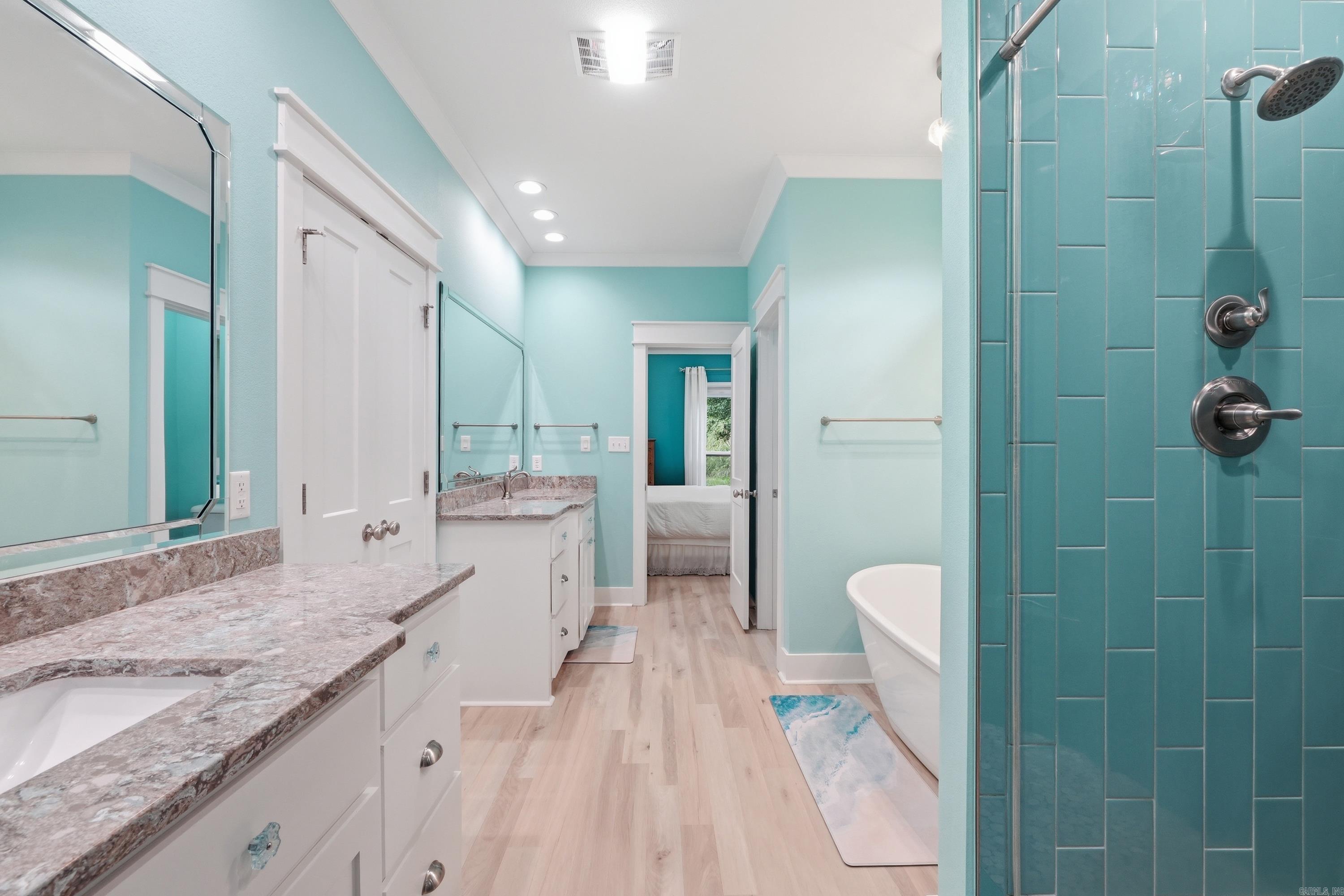 RIDGE VIEW - Residential
