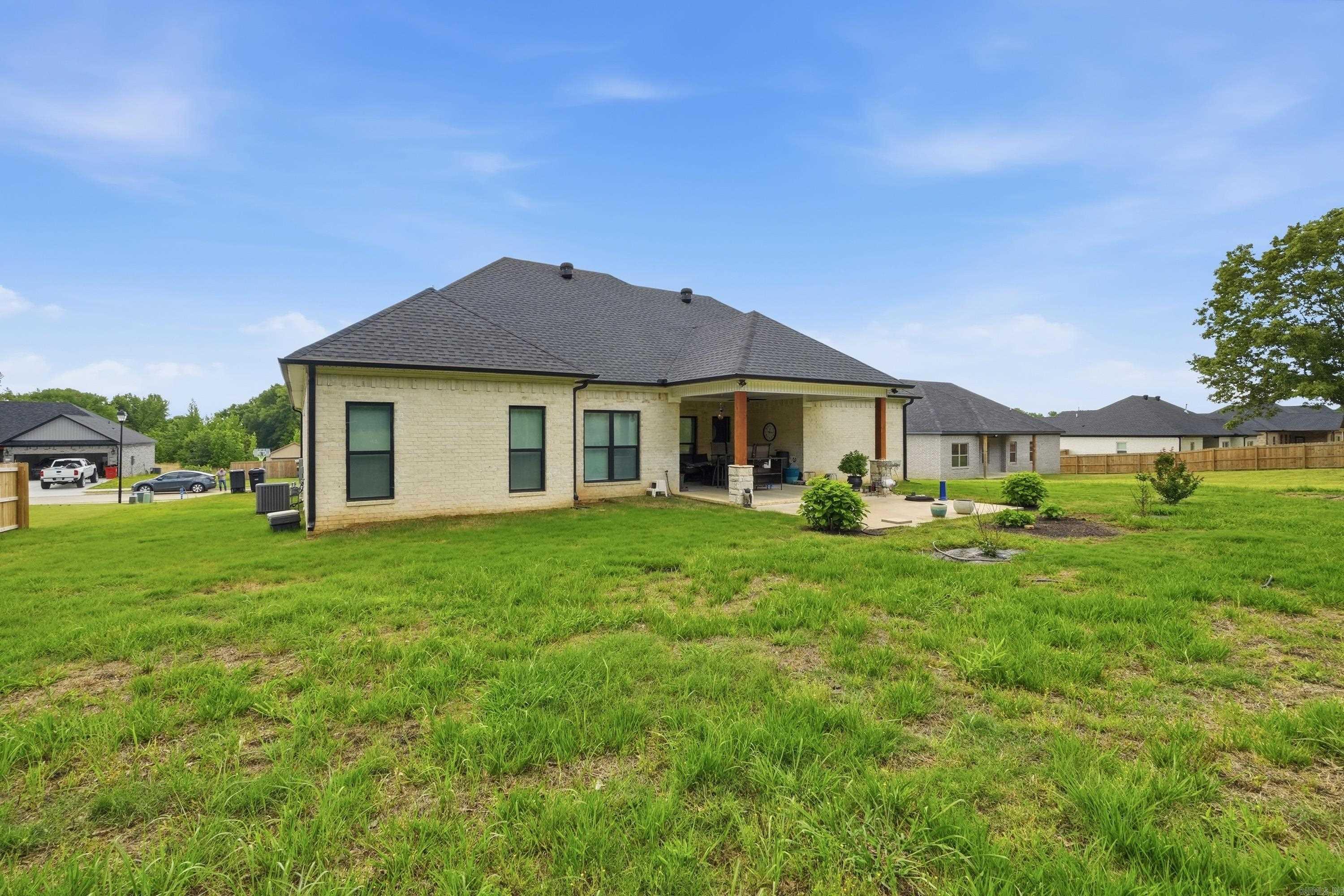 RIDGE VIEW - Residential
