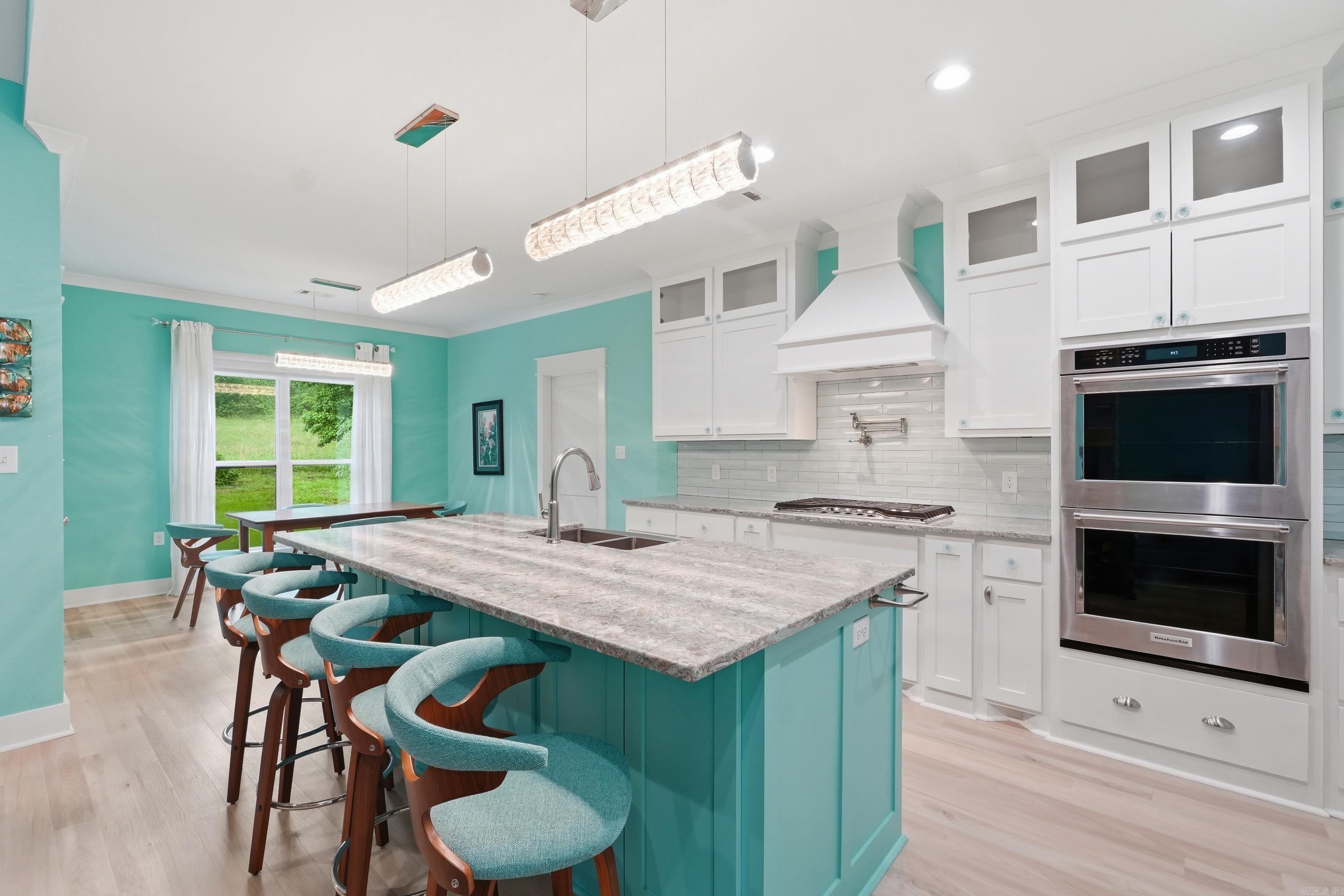 RIDGE VIEW - Residential