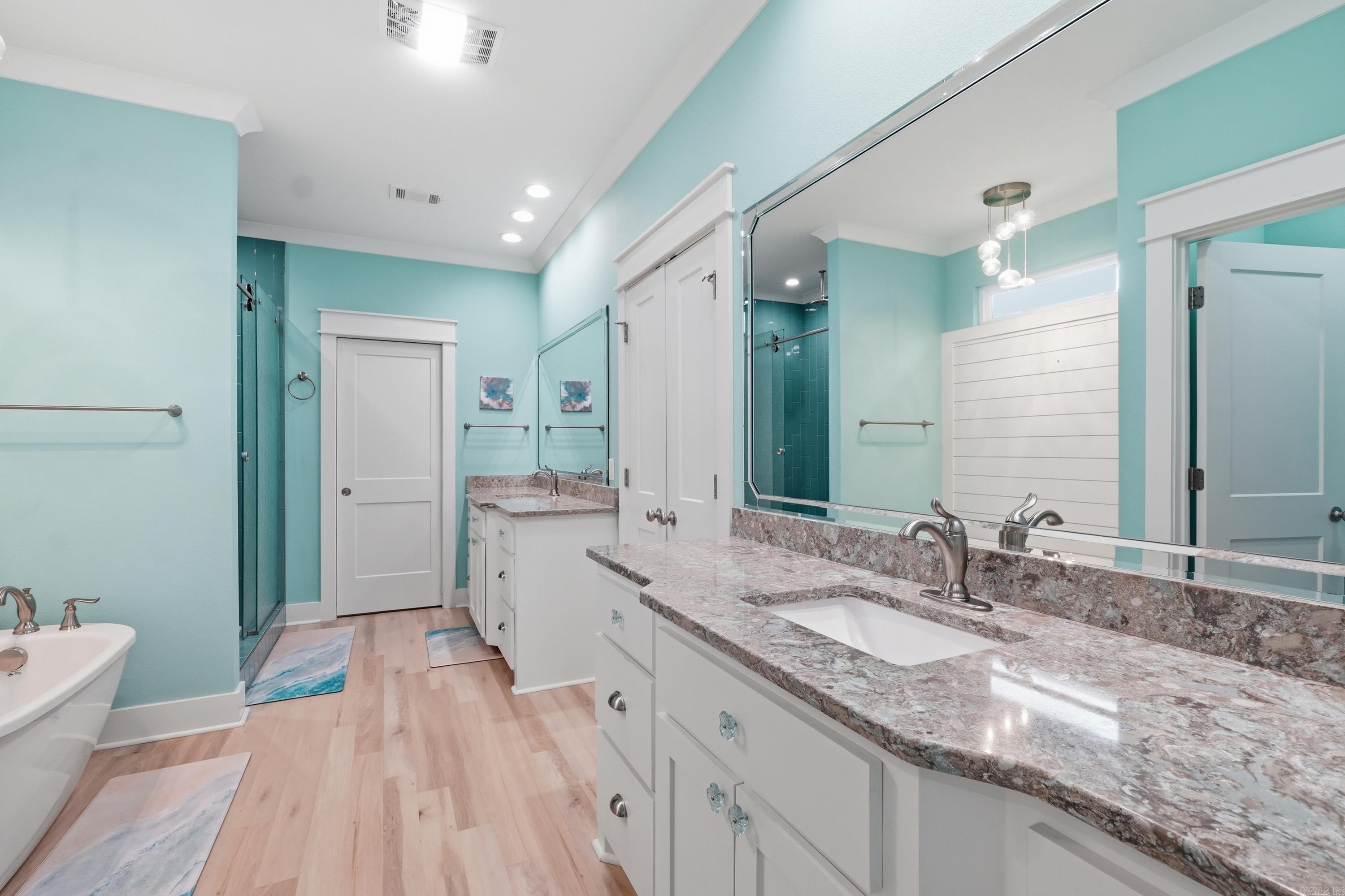 RIDGE VIEW - Residential