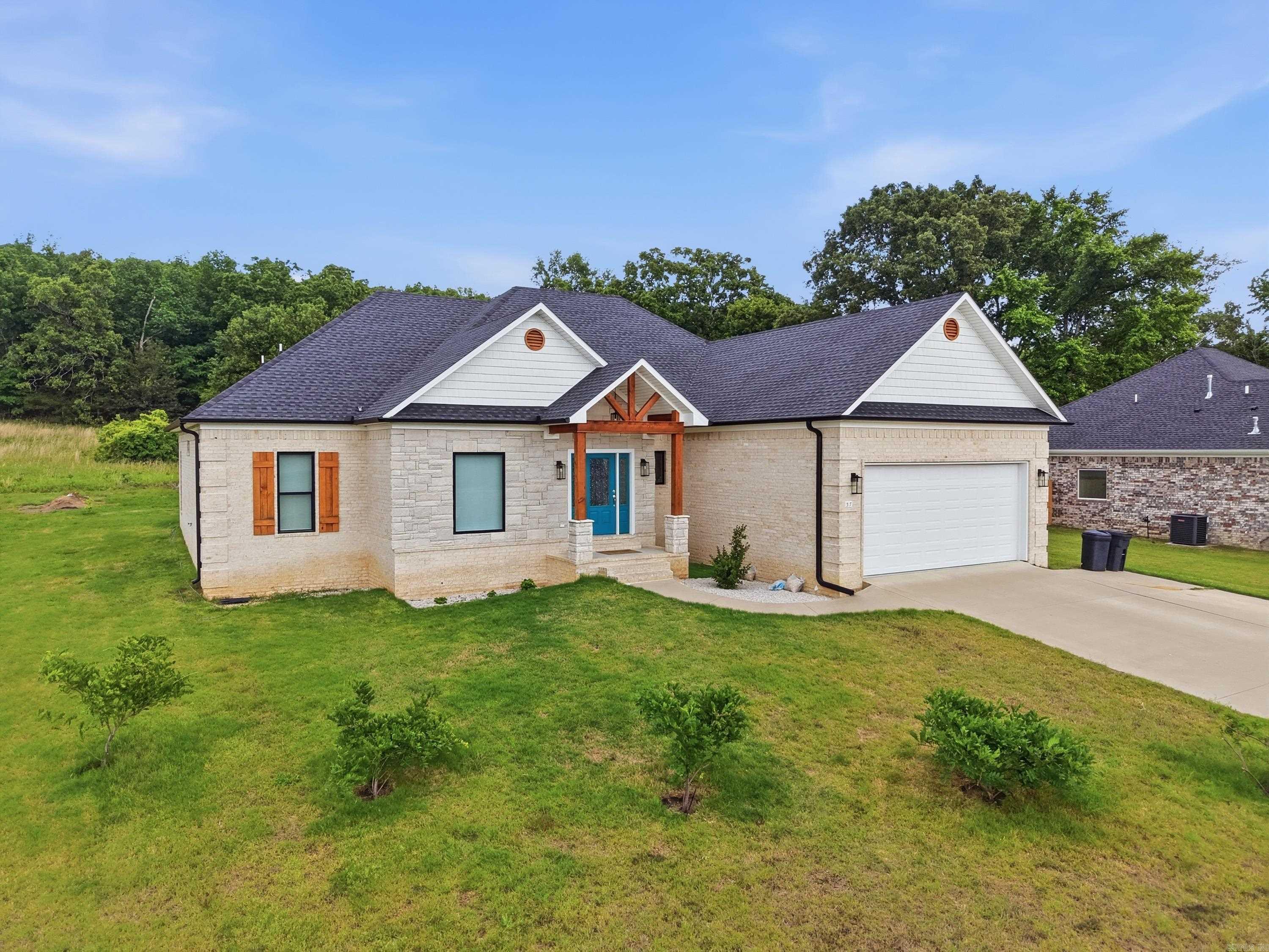 RIDGE VIEW - Residential