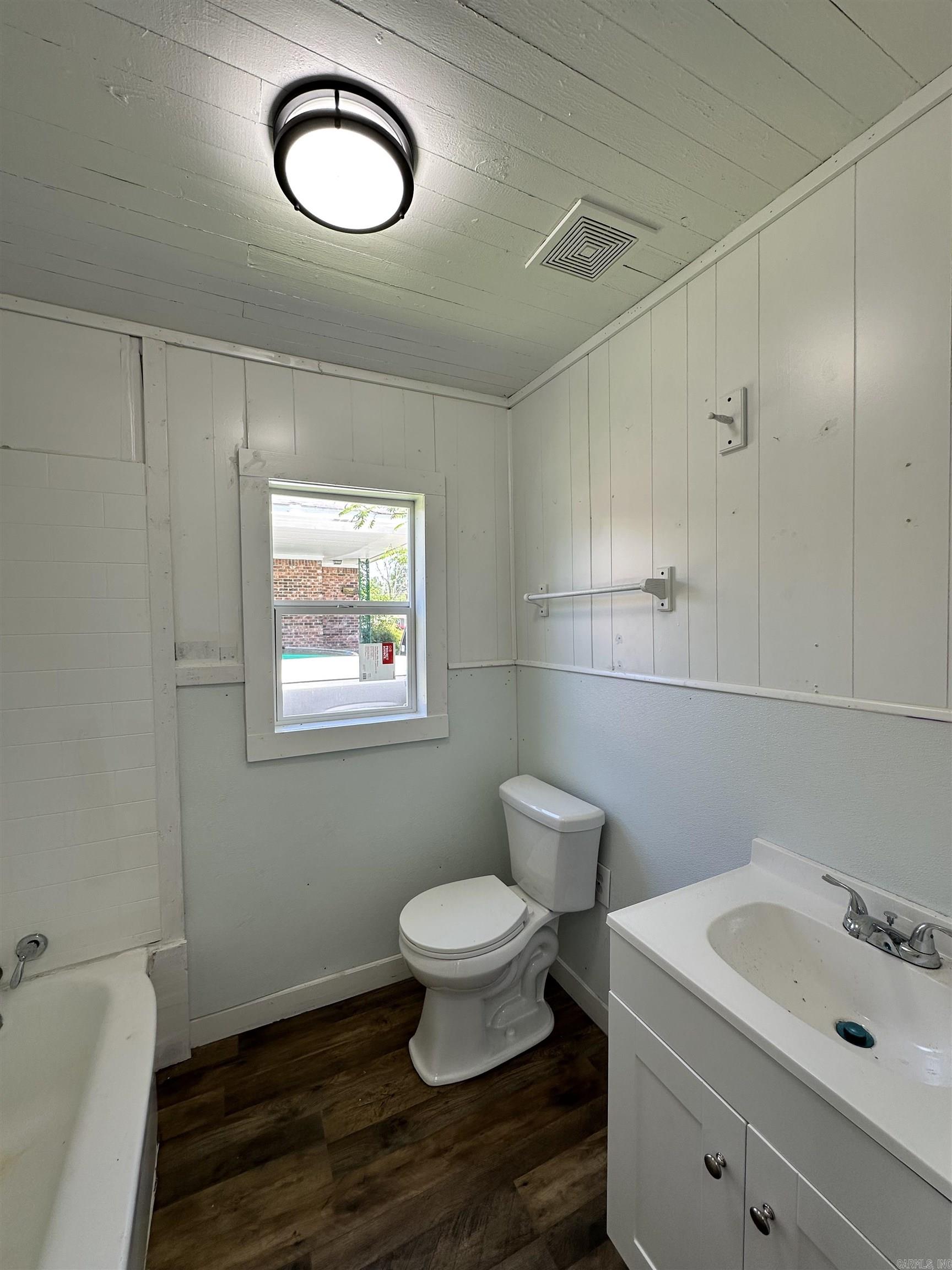 RICH ACRES - Residential