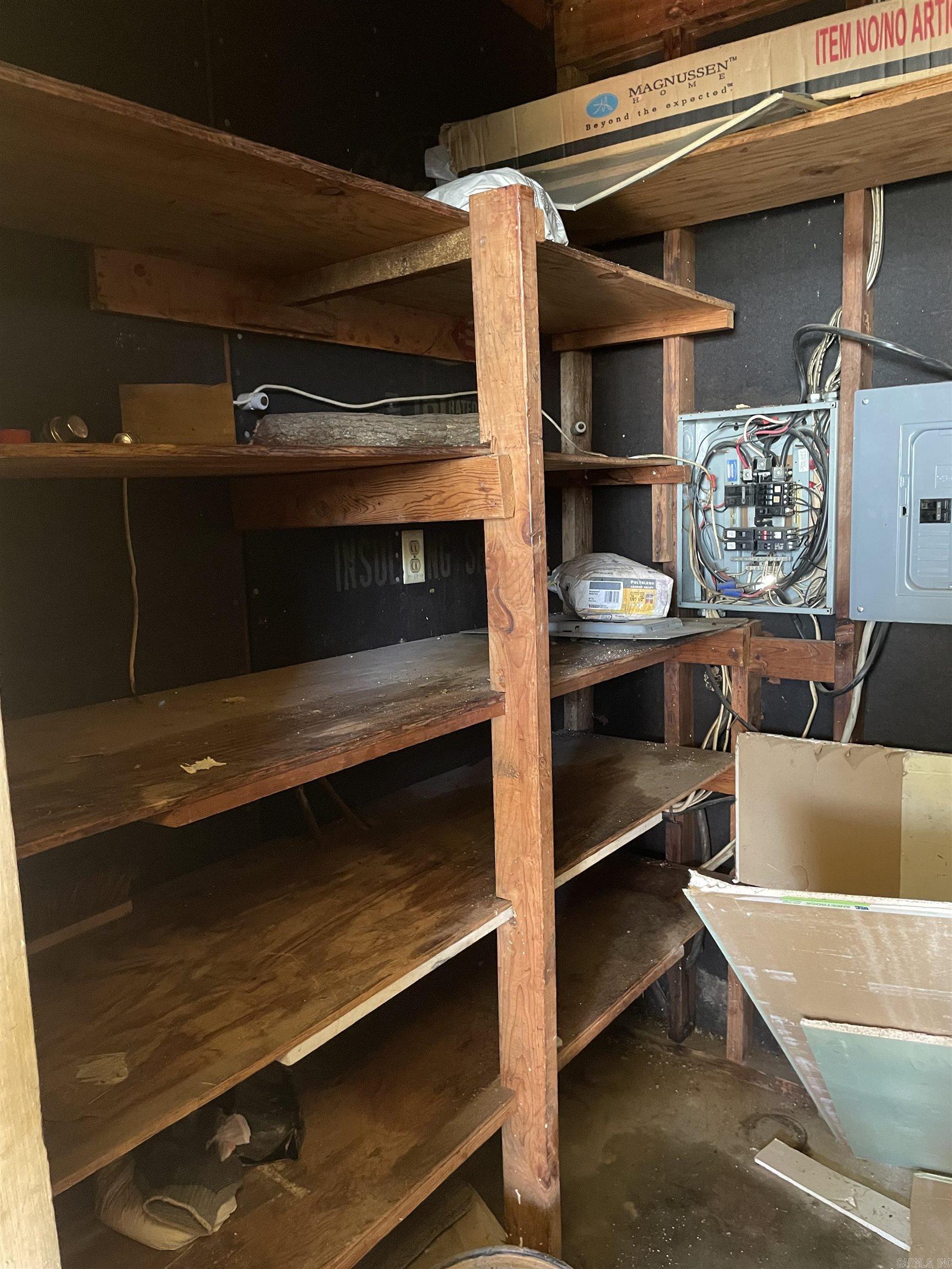 WAKEFIELD VILLAGE - Residential