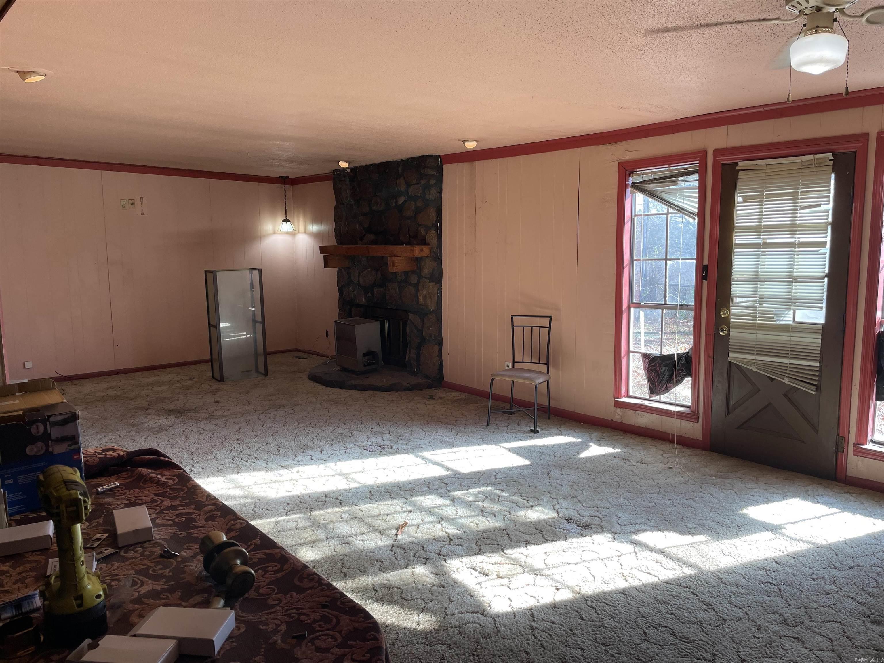 WAKEFIELD VILLAGE - Residential