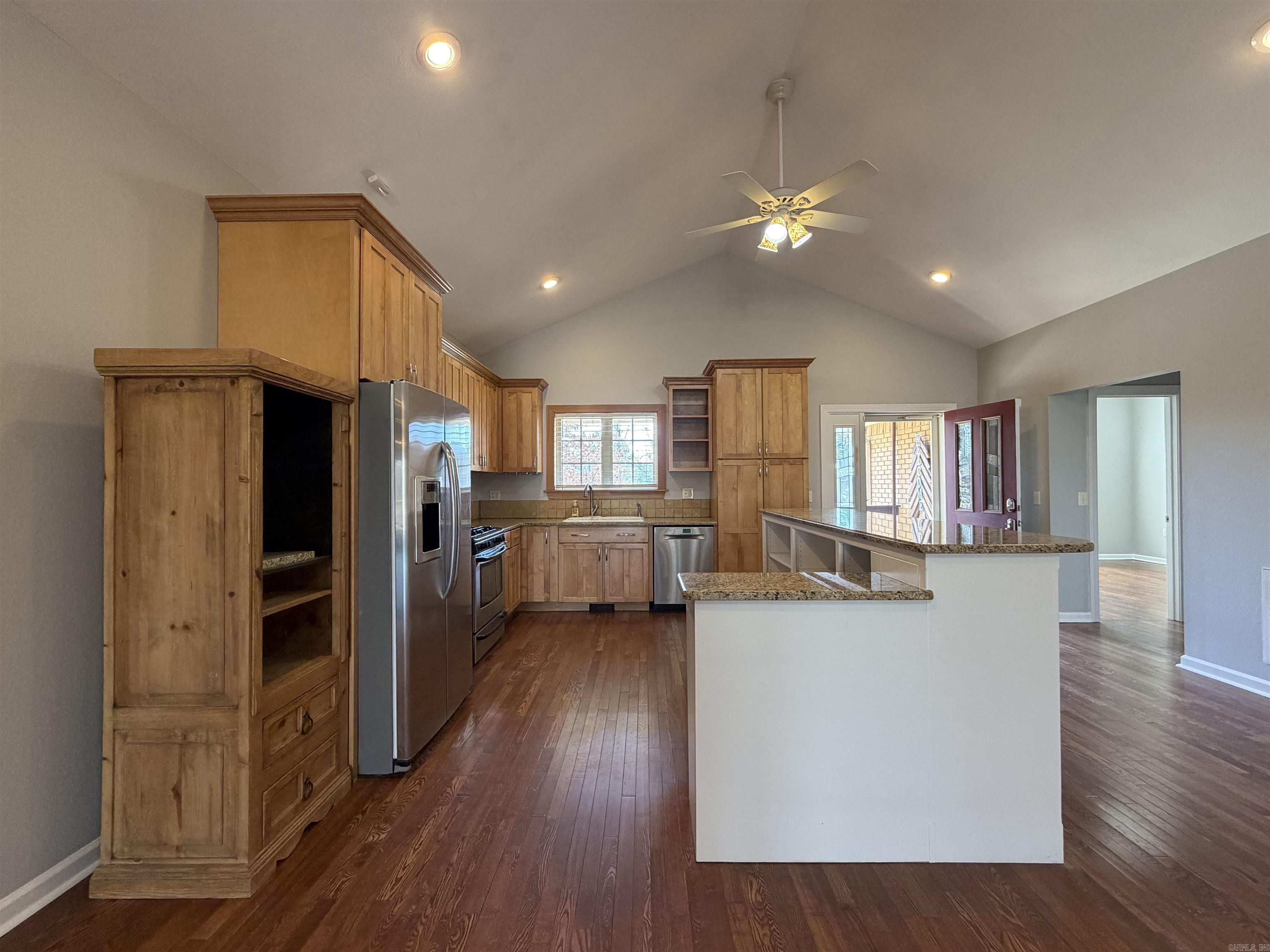 SKYWAY - Residential