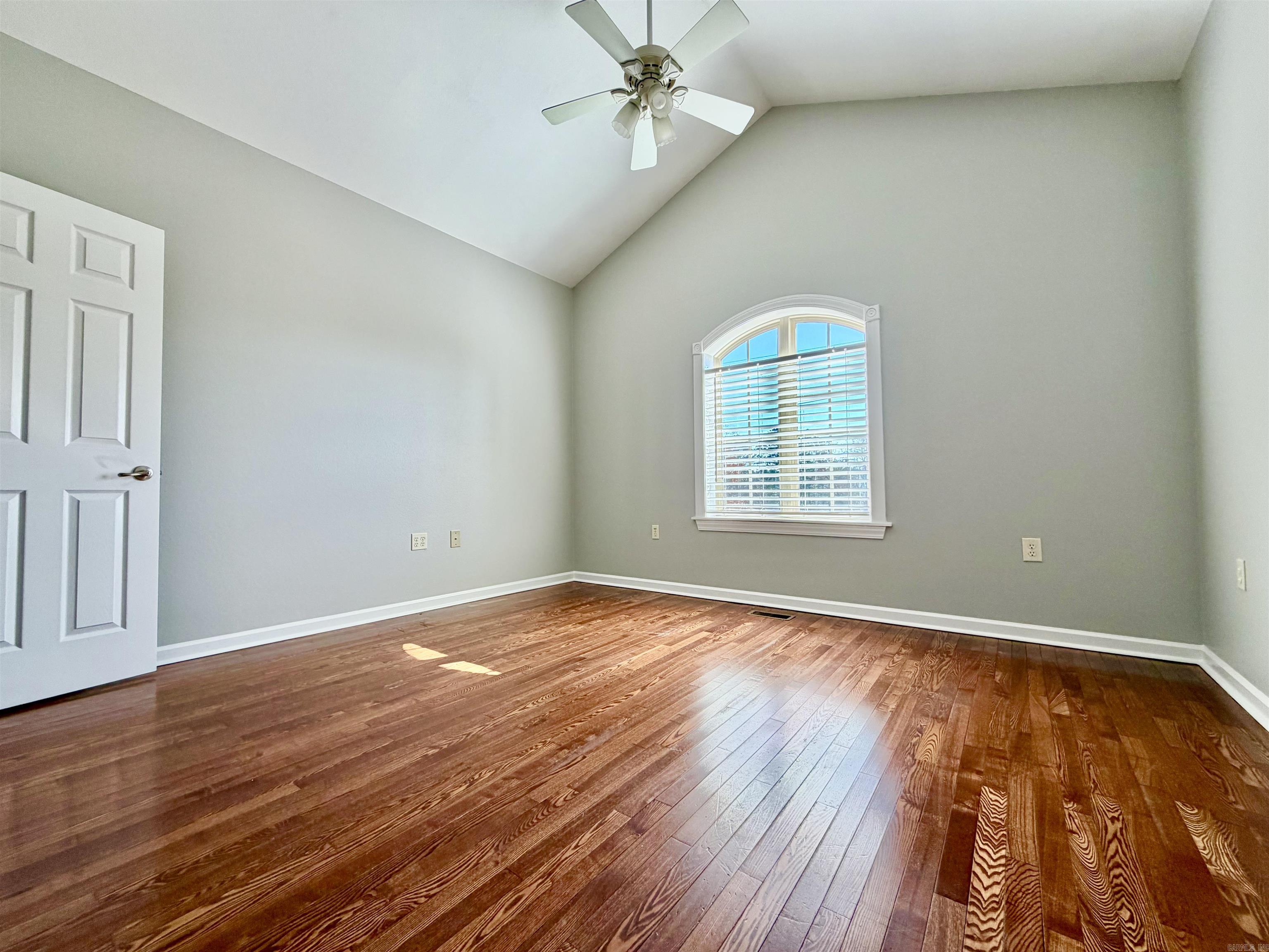 SKYWAY - Residential