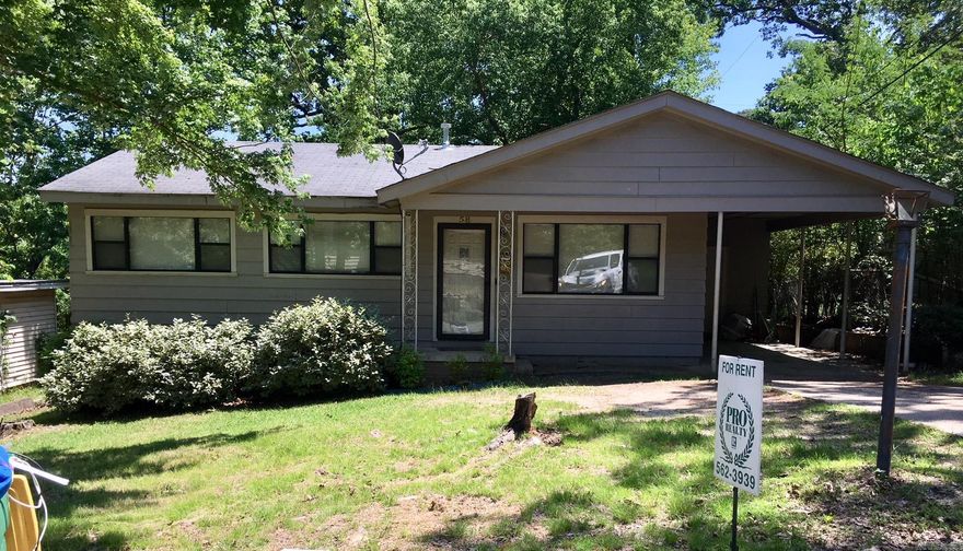 Nice 3 Bedroom 1 Bath home close to UALR and Shopping with Beautiful Hardwoods