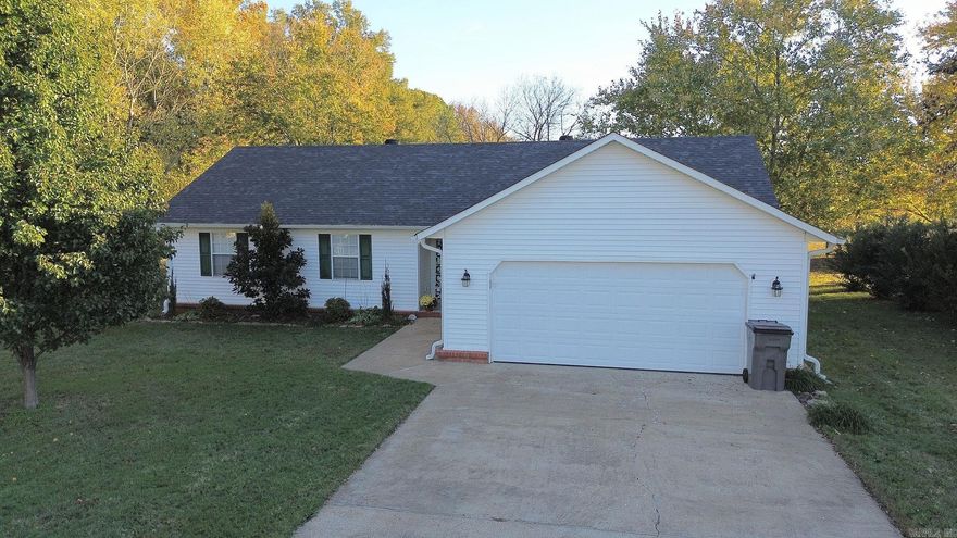 Step inside this inviting home featuring an open floor plan that’s perfect for everyday living and entertaining. The kitchen includes a newer dishwasher (2022) and stove (2017), while updated light fixtures add a fresh, modern touch throughout. Both bathrooms have been tastefully updated with modern tile work, and the primary suite offers a walk-in closet and a walk-in shower for added luxury. You’ll appreciate the ample closet space, private patio, and peace of mind that comes with a new roof installed in 2023.  Located in the desirable Center Hill area, this move-in-ready home combines comfort, function, and style — all in one great package!