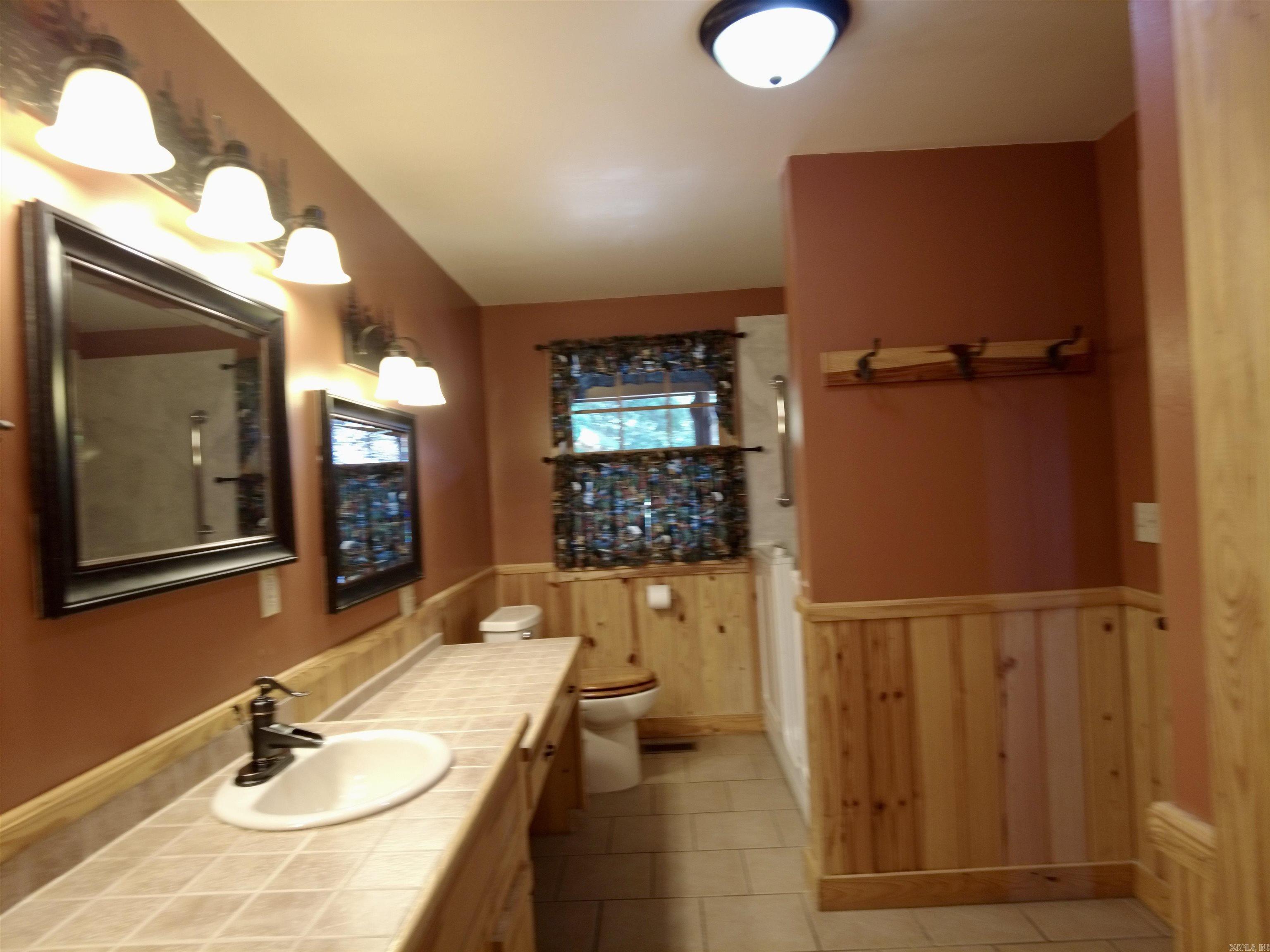 CEDAR HILLS - Residential
