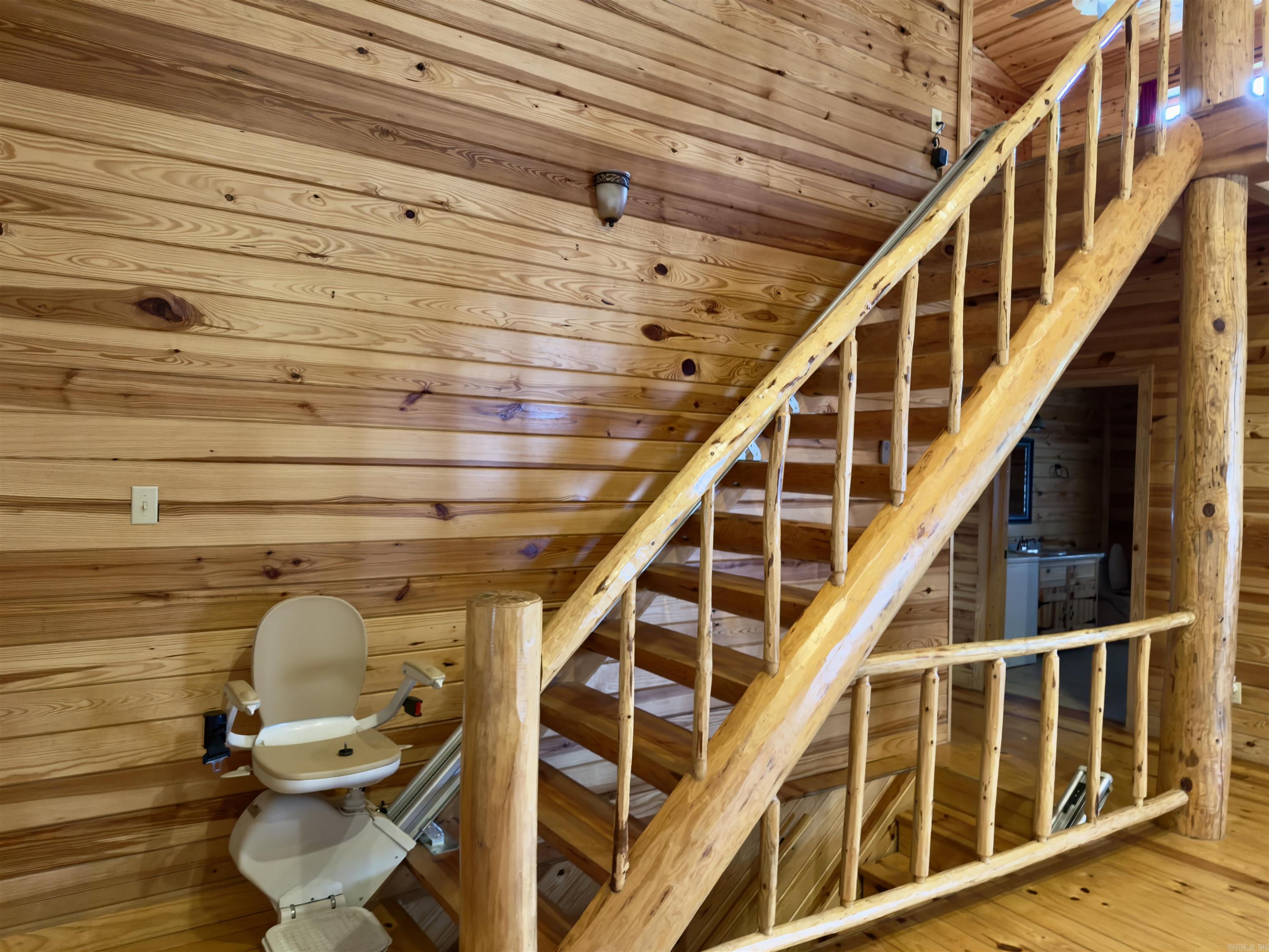 CEDAR HILLS - Residential