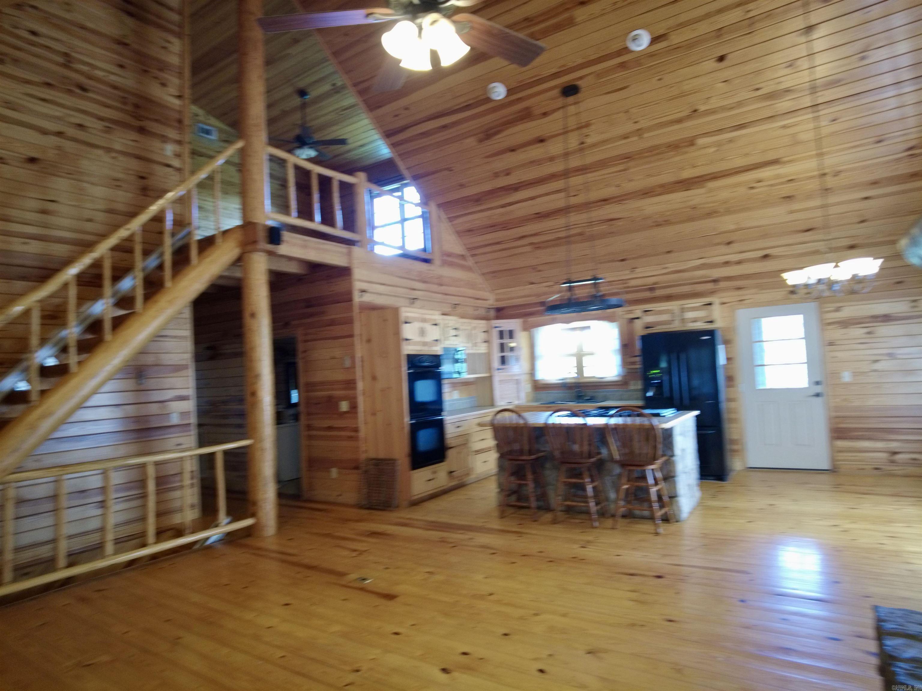 CEDAR HILLS - Residential
